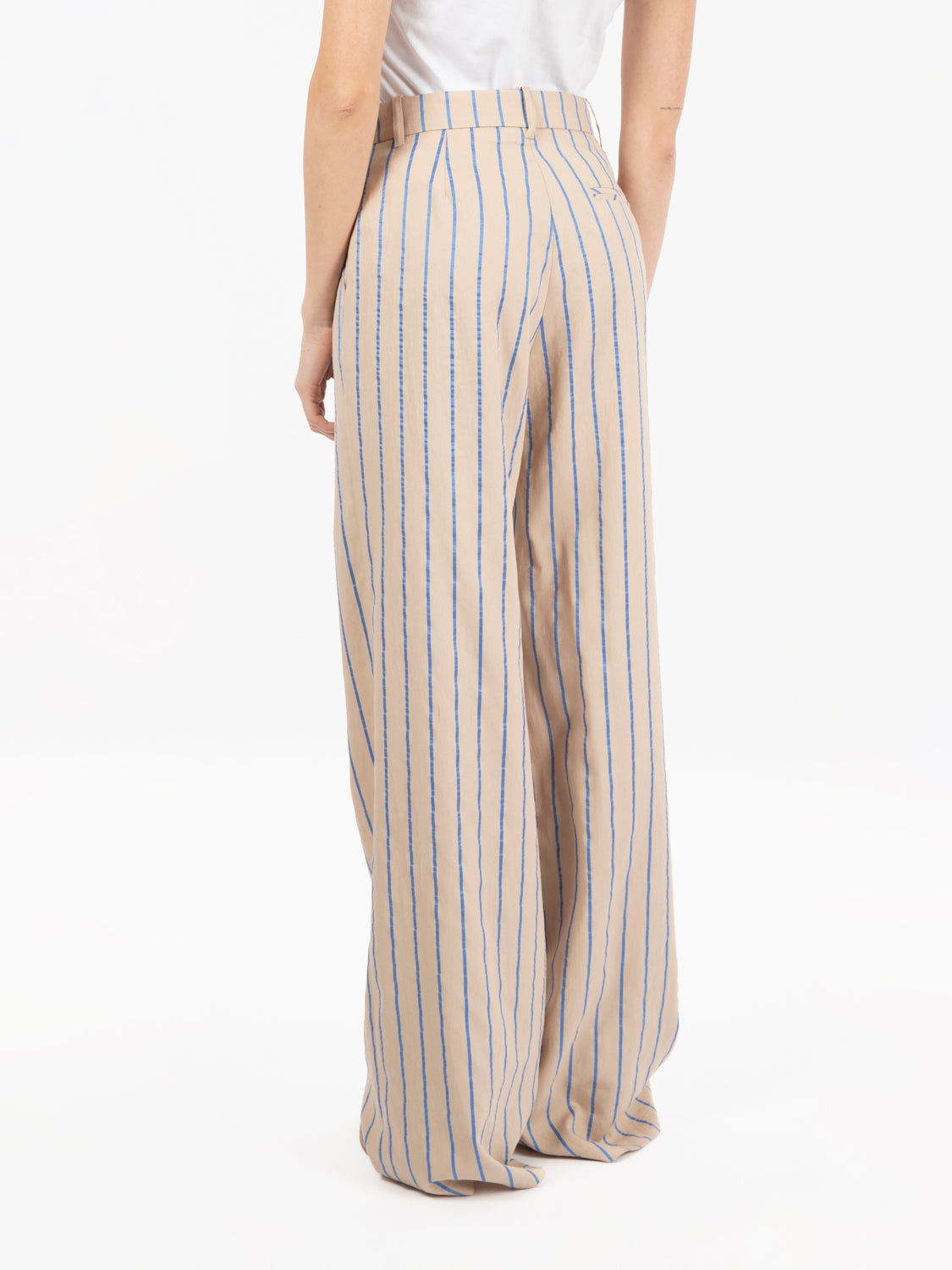 Beige/blue striped trousers