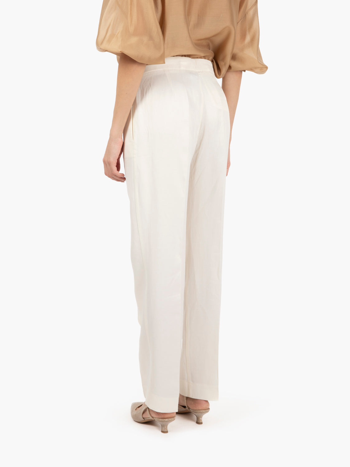 Cigarette trousers in viscose and butter linen