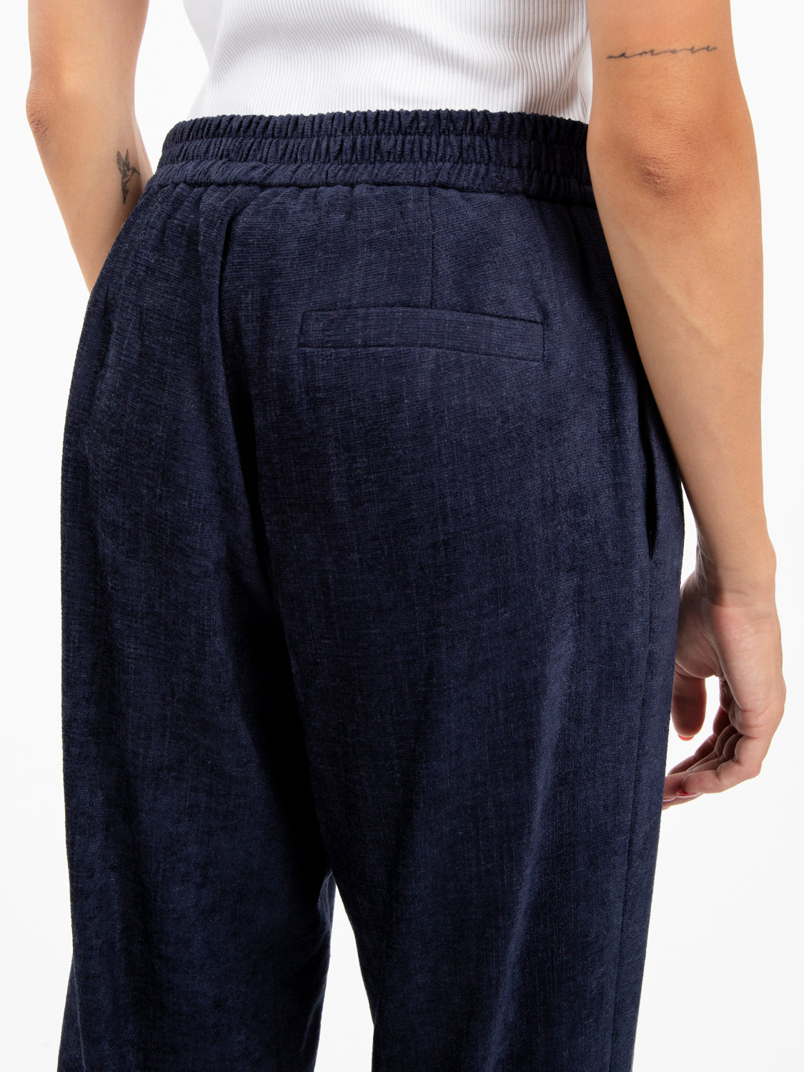 Pantaloni in velluto skinny blu notte