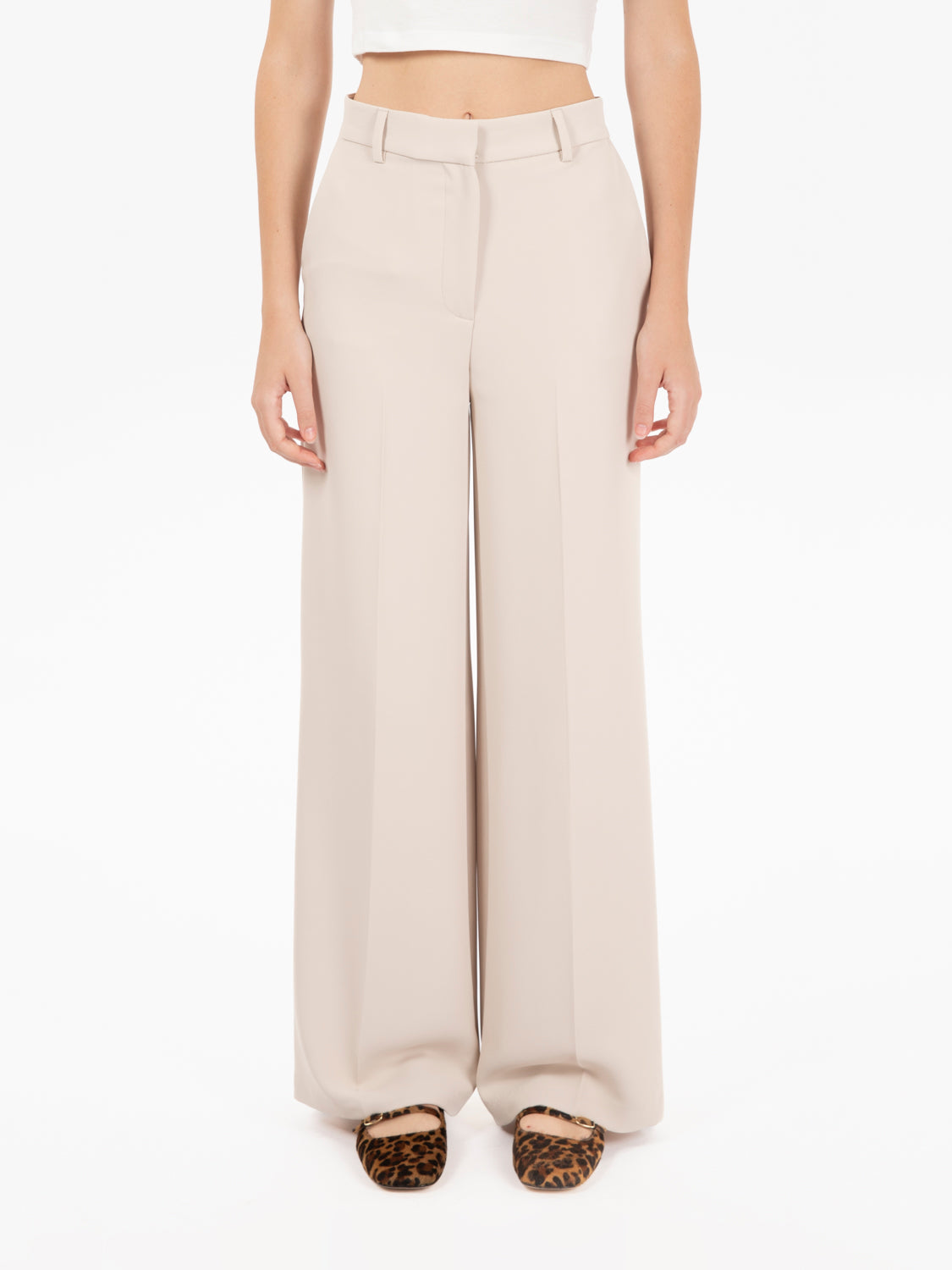 Pantaloni wide leg in crepe avena