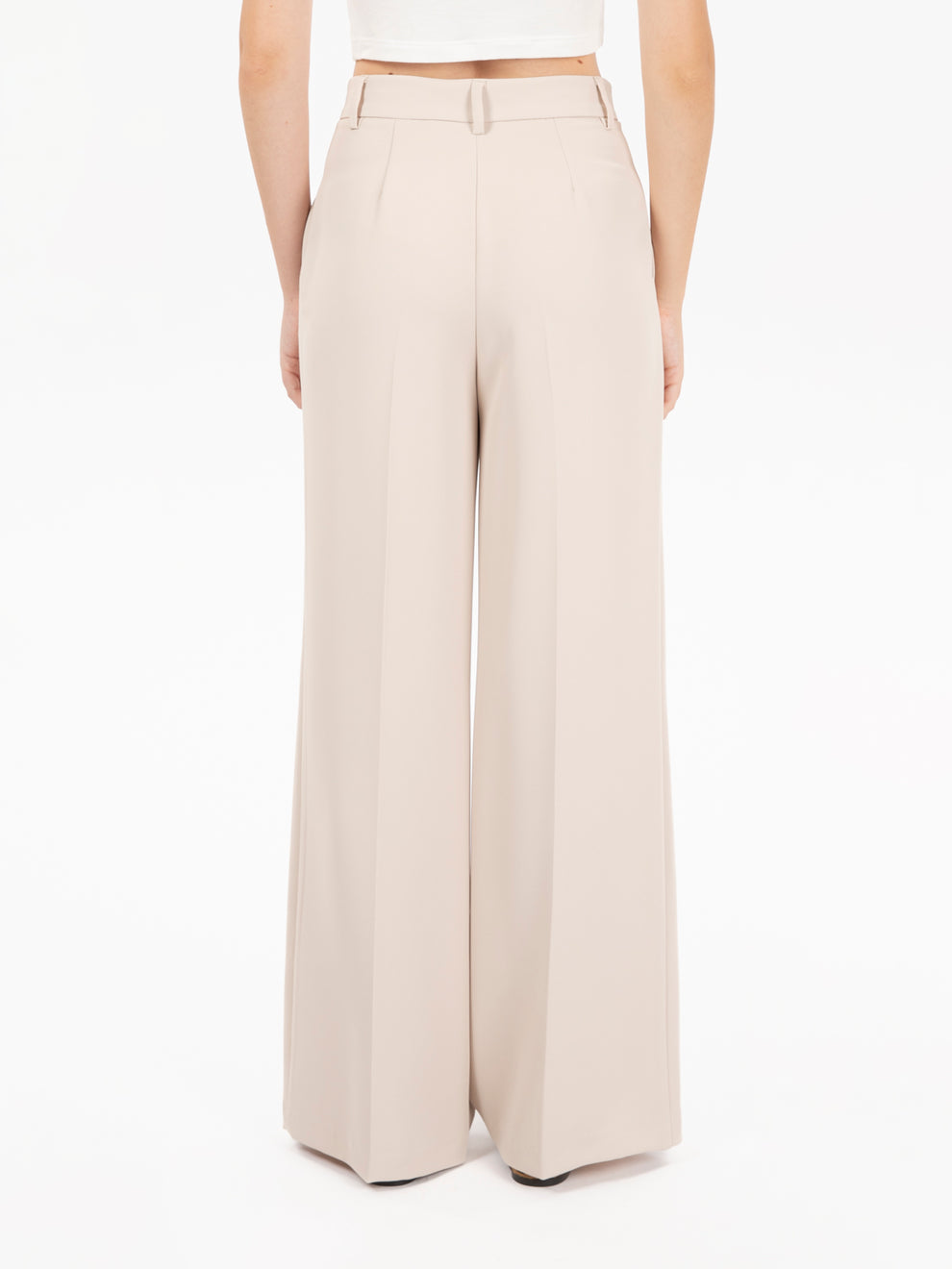 Wide leg trousers in oatmeal crepe