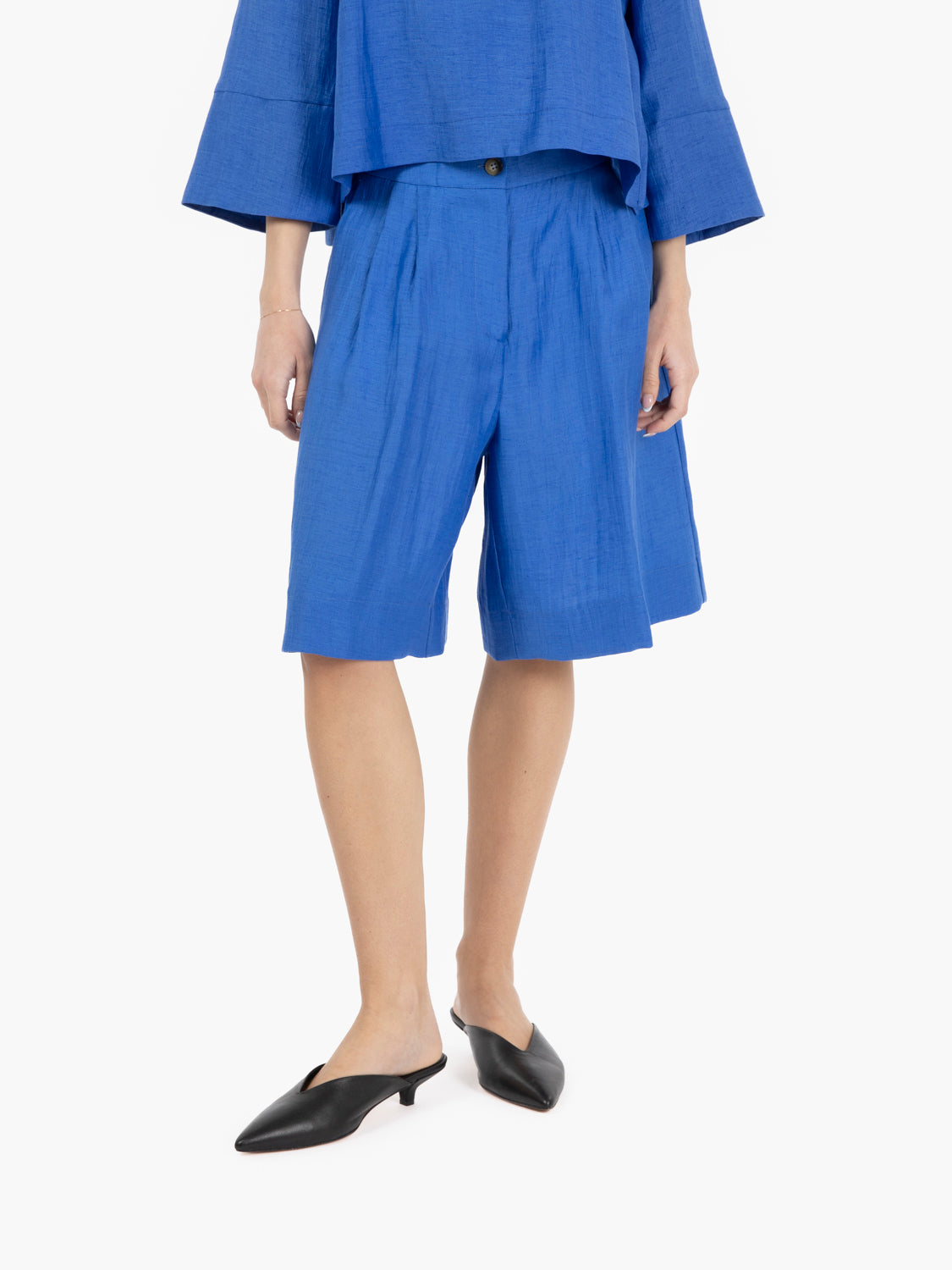 Shorts in misto lino bluette