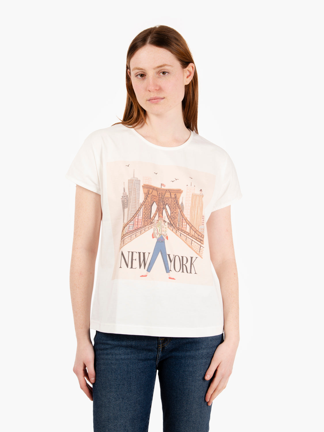 Trave over fit cream / multicolor t-shirt