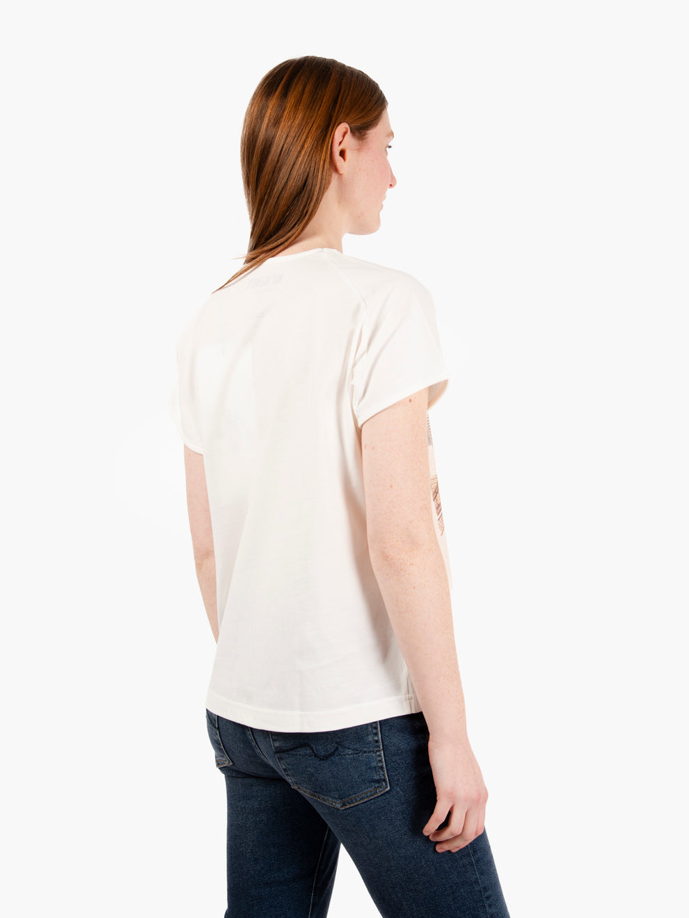 Trave over fit cream / multicolor t-shirt