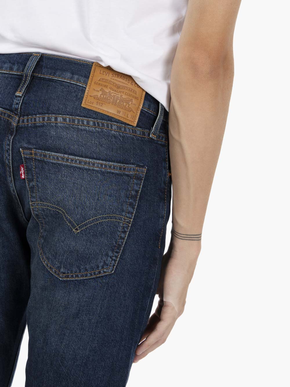 512™ Slim Taper denim scuro