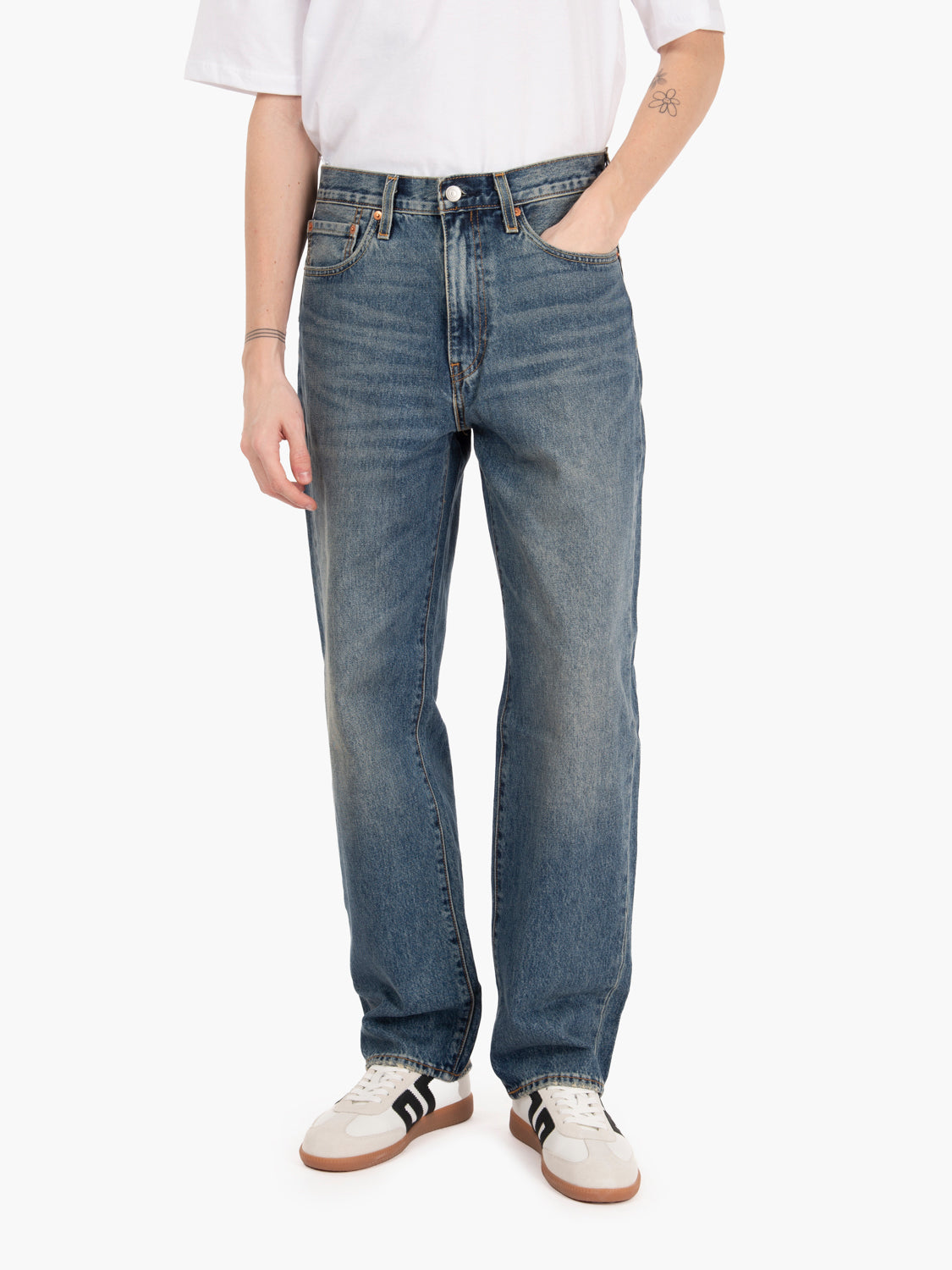 Levi's® 568 Loose Straight Aisle Seat