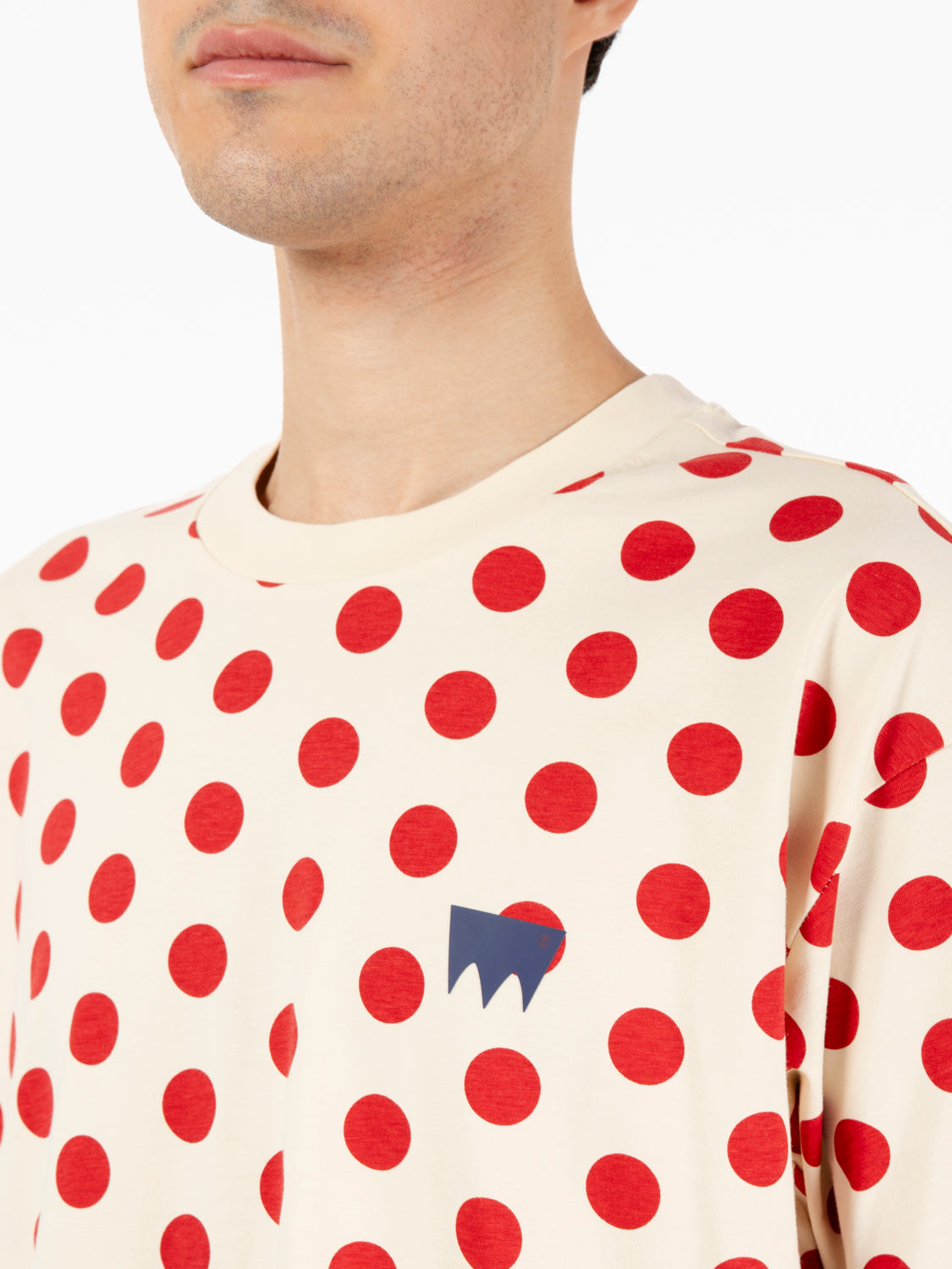 Skate graphic box tee polka dot cream / red