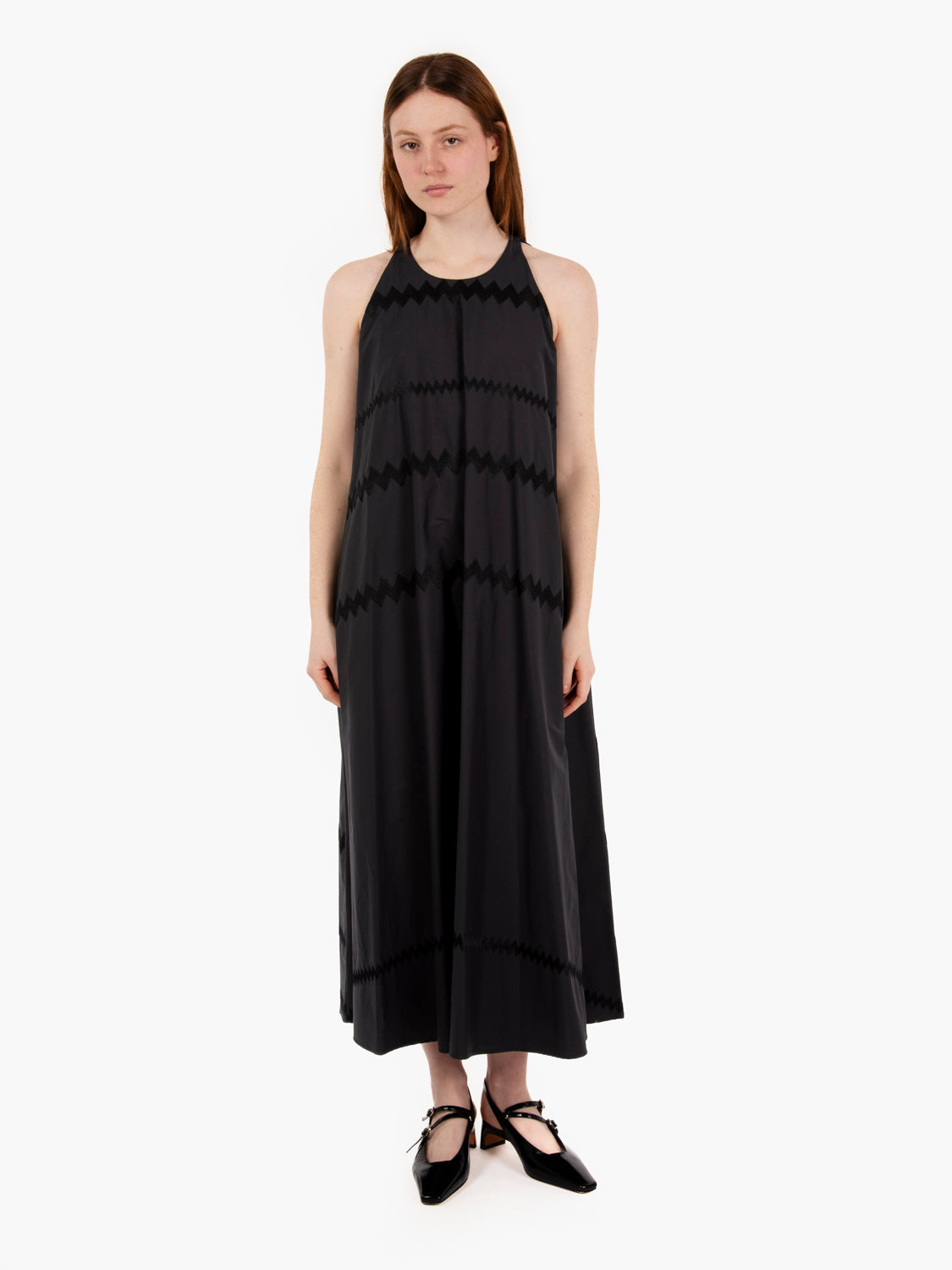 Black zigzag embroidery long dress