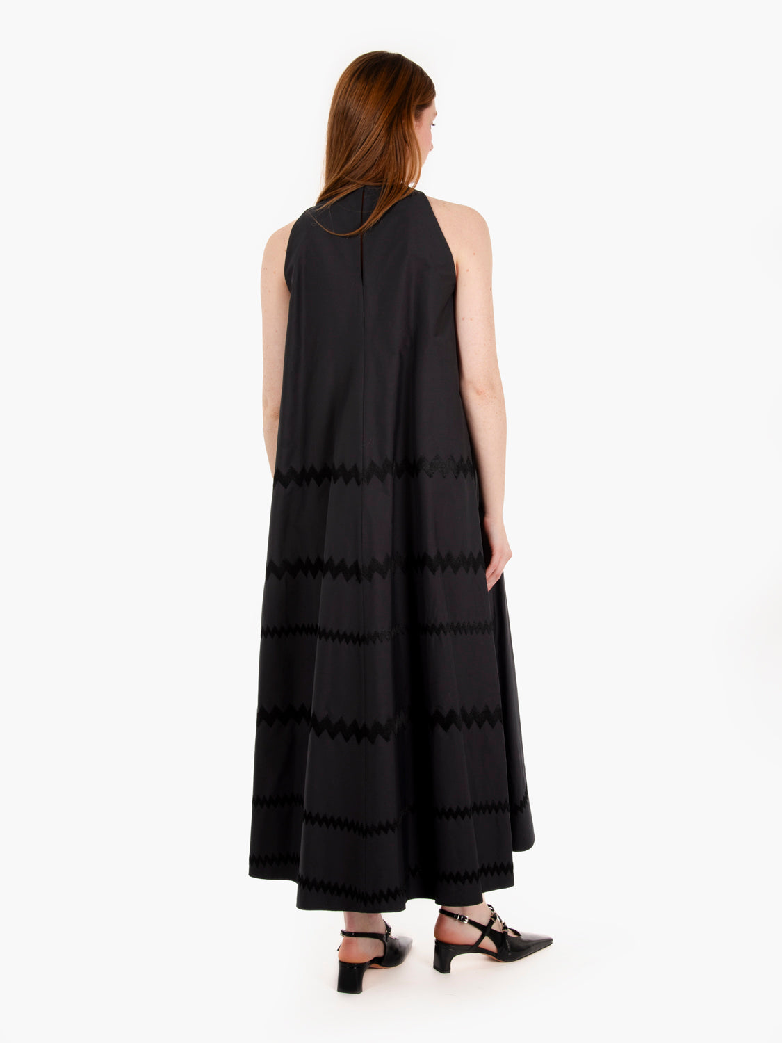 Black zigzag embroidery long dress