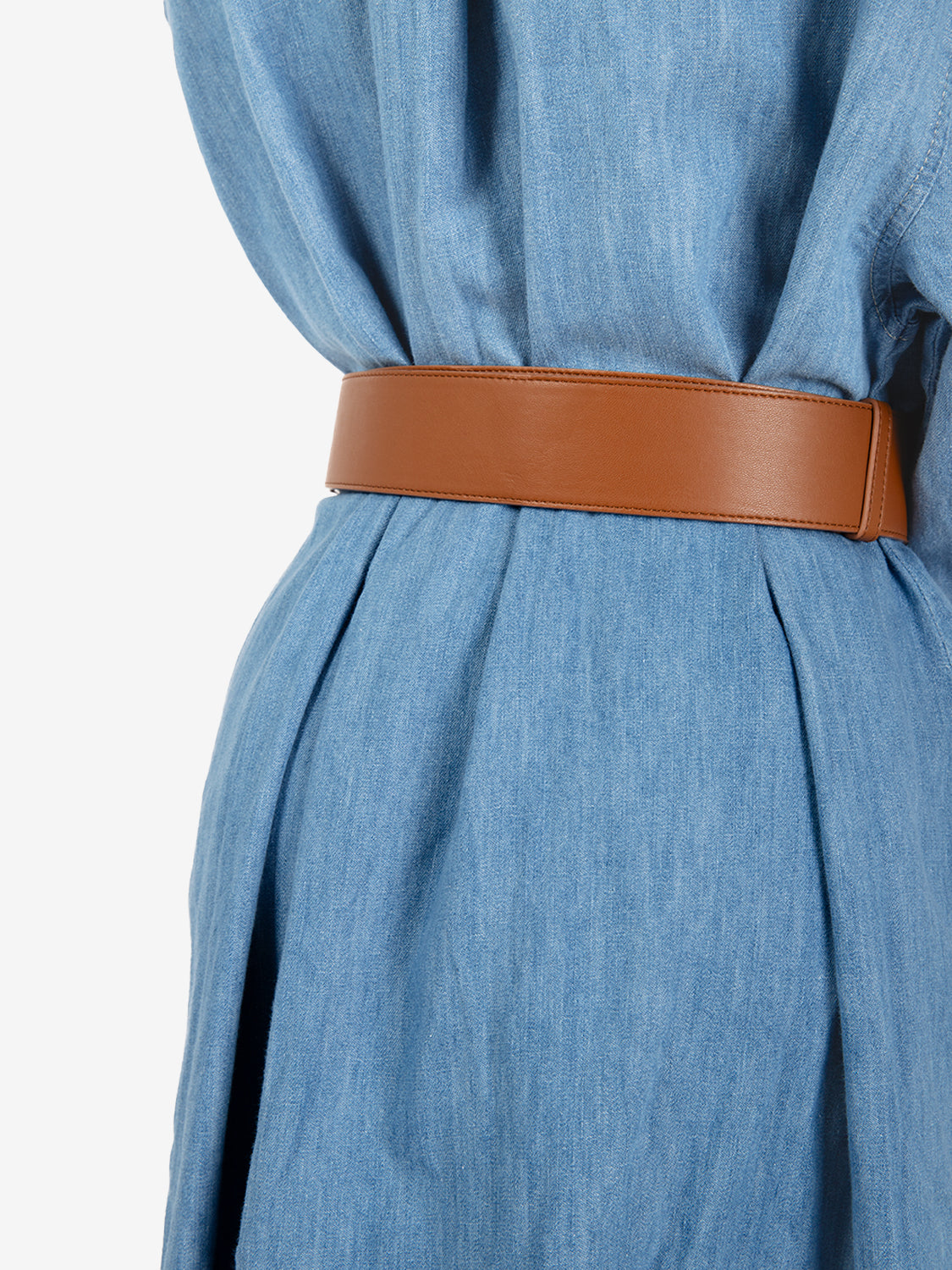 Leather fringe belt