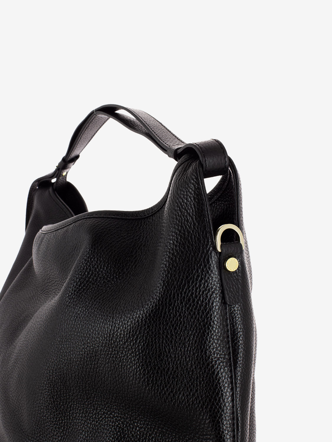 Ingrid bag in black hammered leather