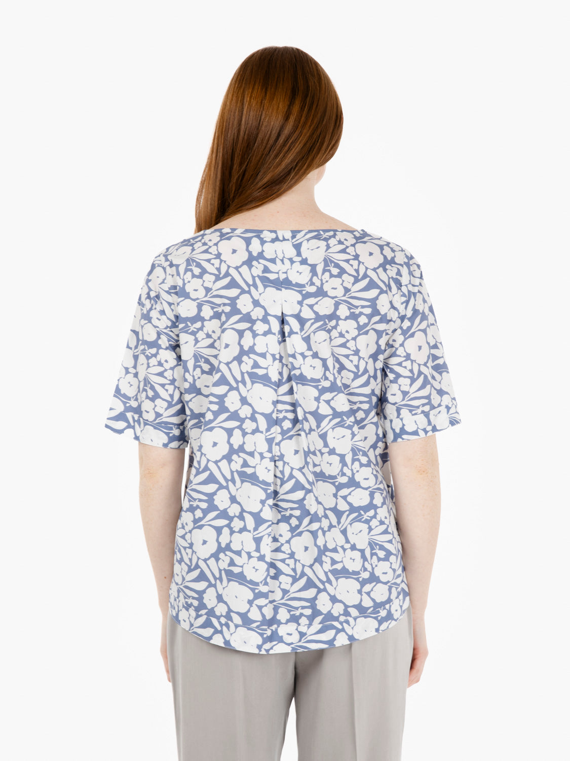 Blusa fantasia floreale blu / bianco
