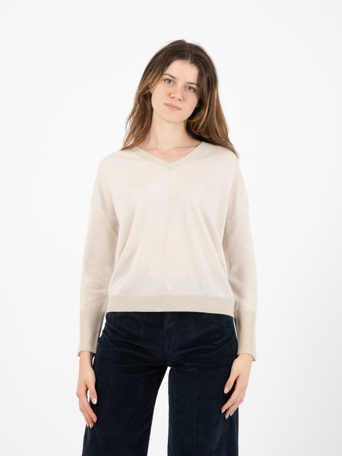 Maglia scollo a V lurex avorio