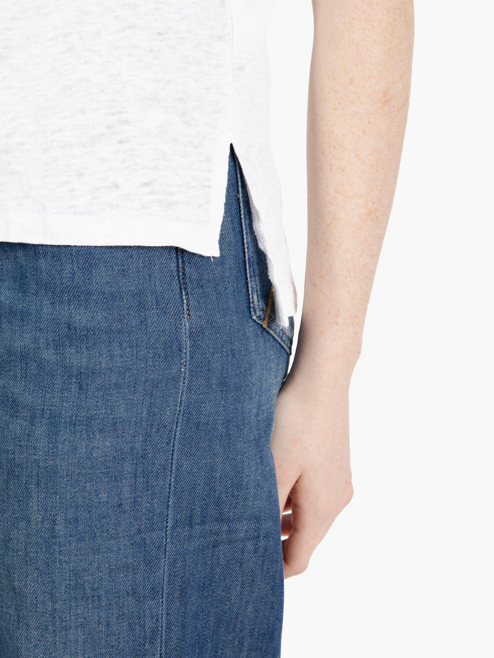 White linen V-neck T-shirt