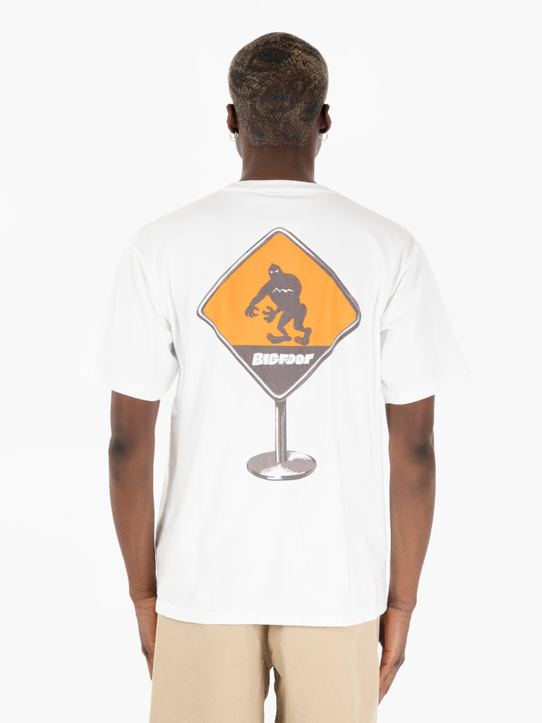 MANASTASH - T-shirt SS pumice caution white