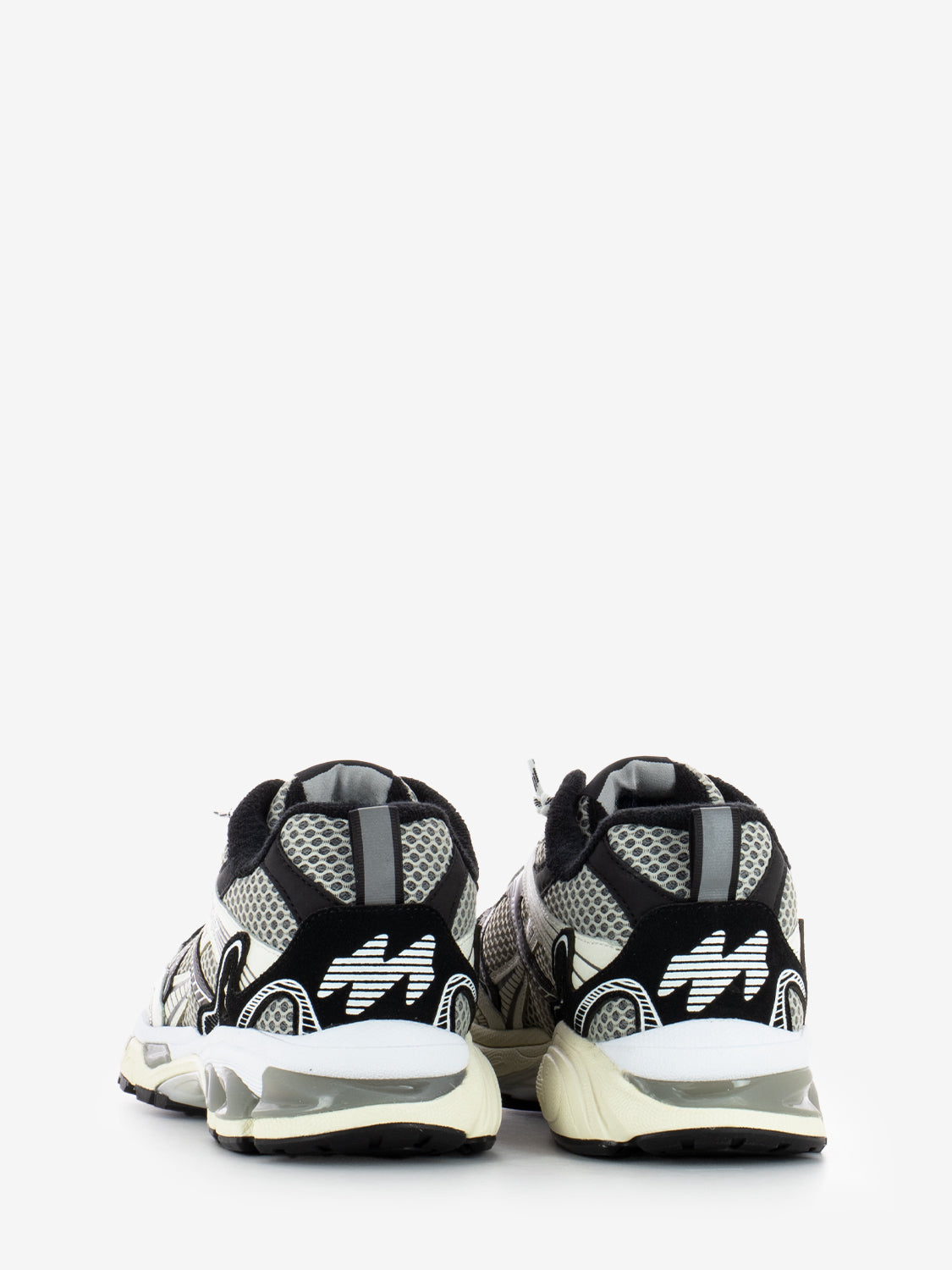 BLACK/WHITE/GREY SNEAKERS MRP02_13