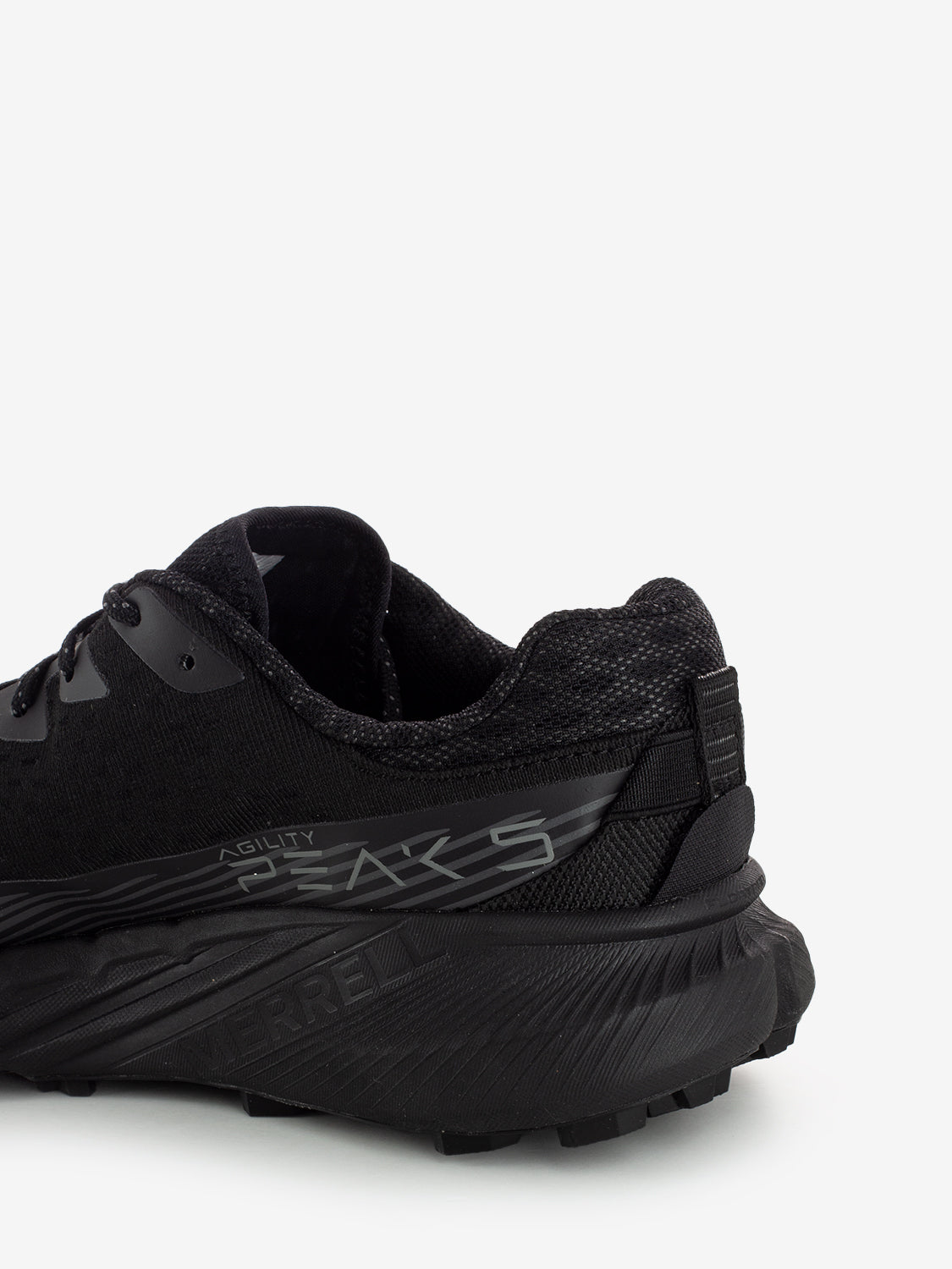 Agility Peak 5 black