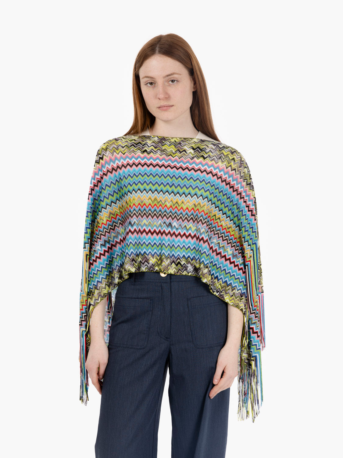 Short poncho with pink/blue fringes