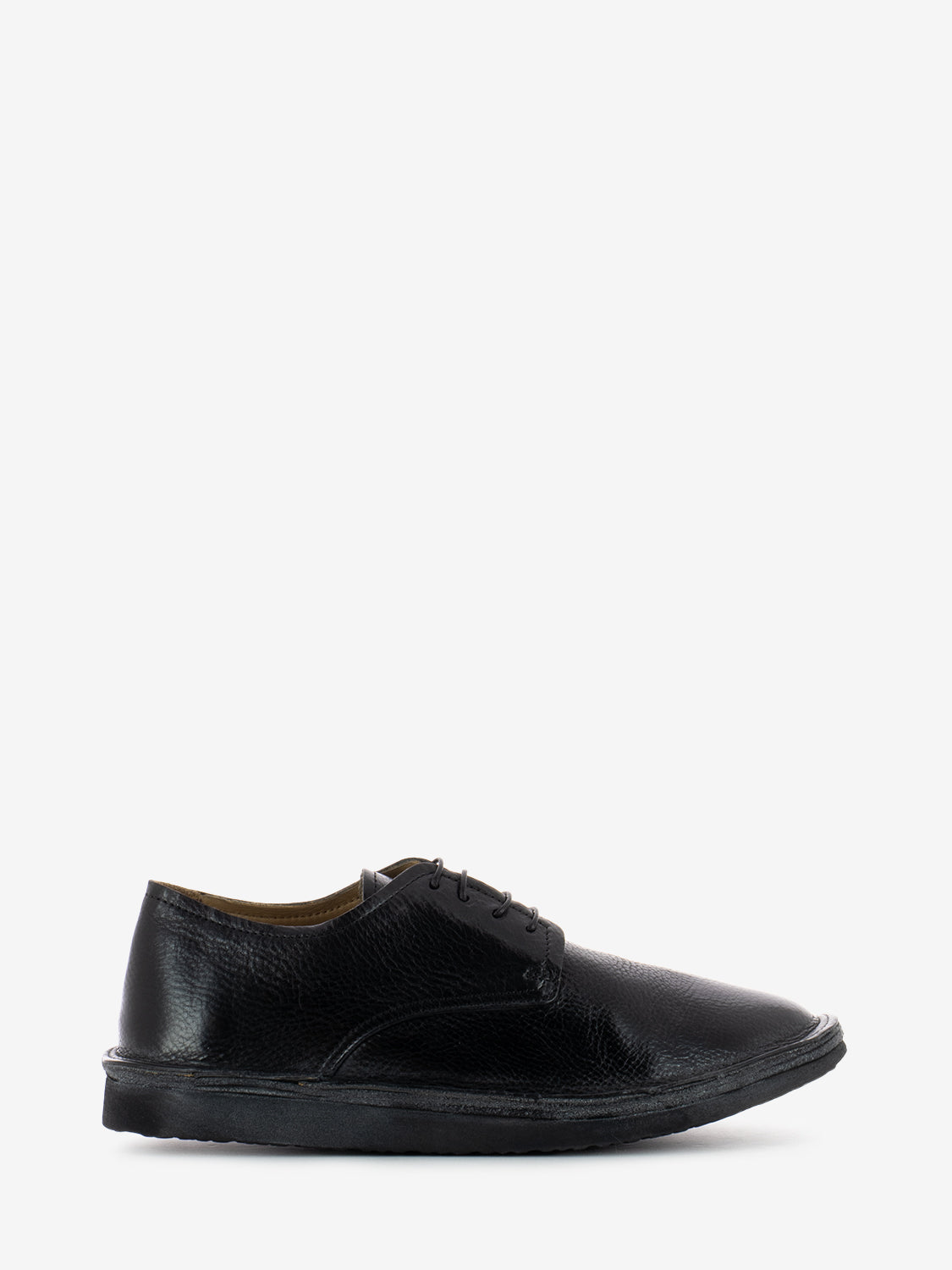 Black lace-up casual shoe