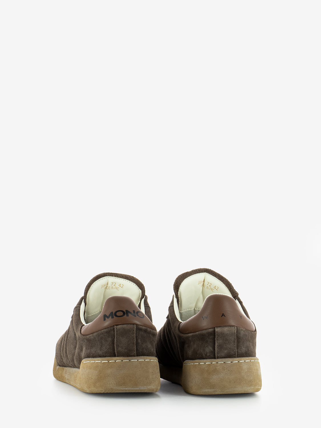 Sneakers con cuciture in camoscio moro