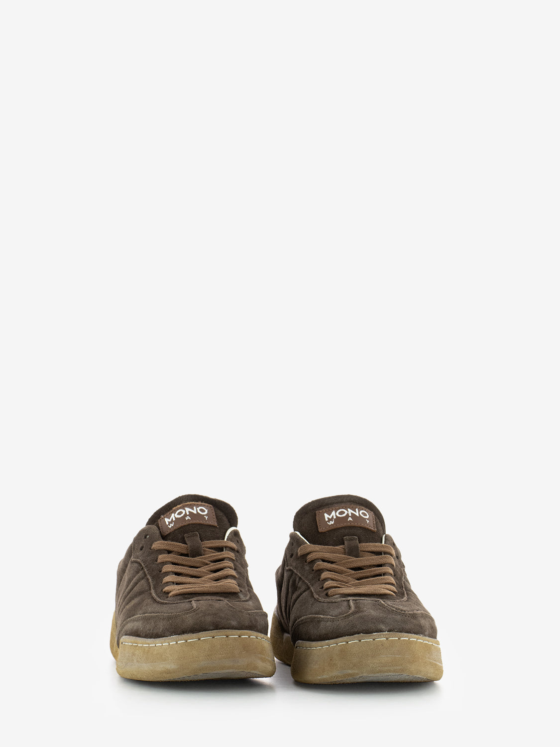 Sneakers con cuciture in camoscio moro