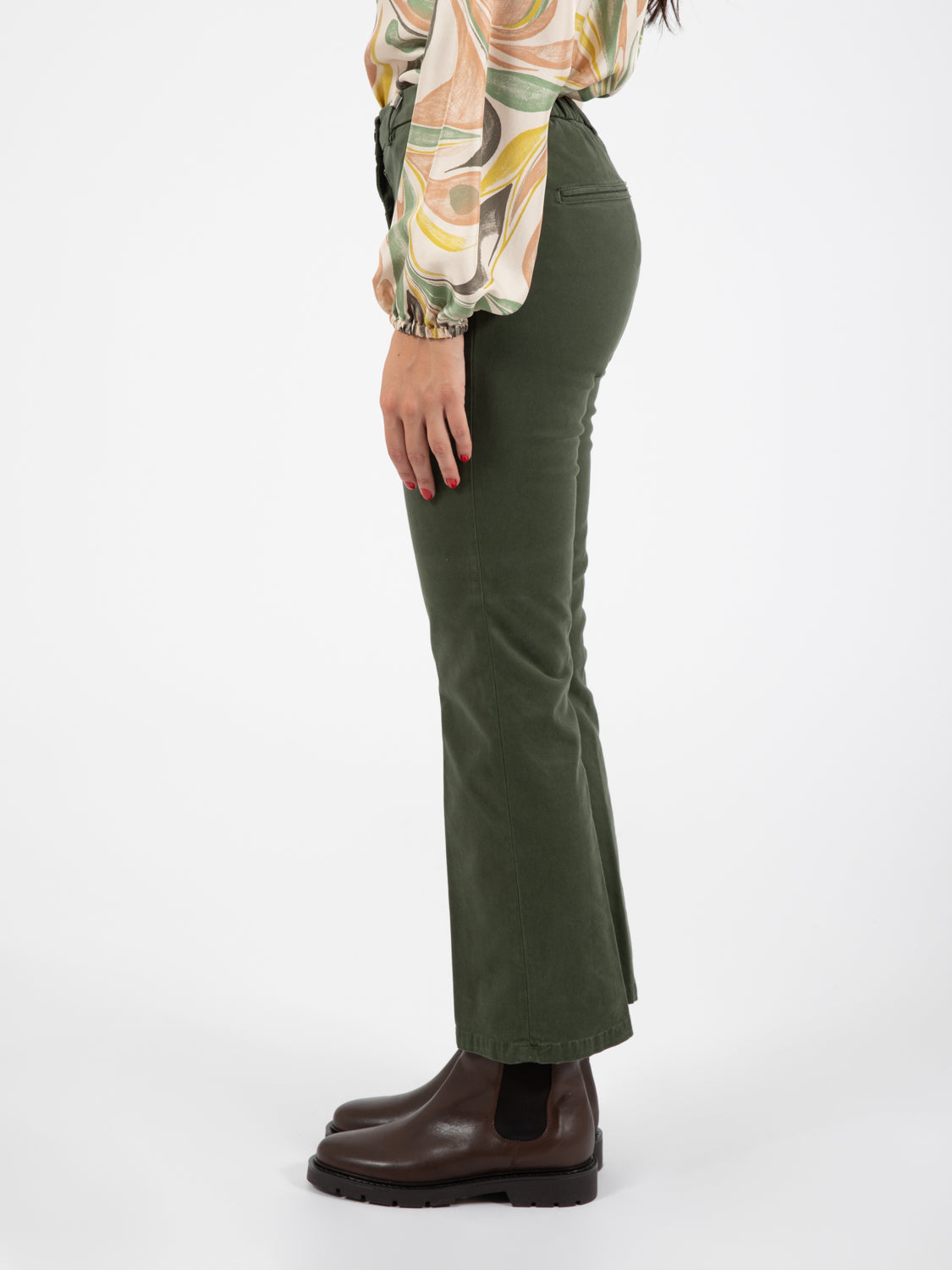 Pantaloni a trombetta verdi militare