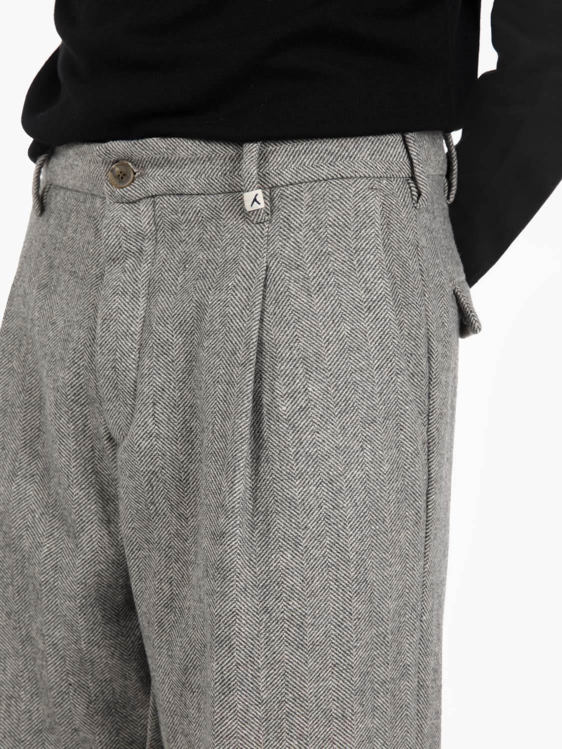 Pantaloni Ade spinato grigio