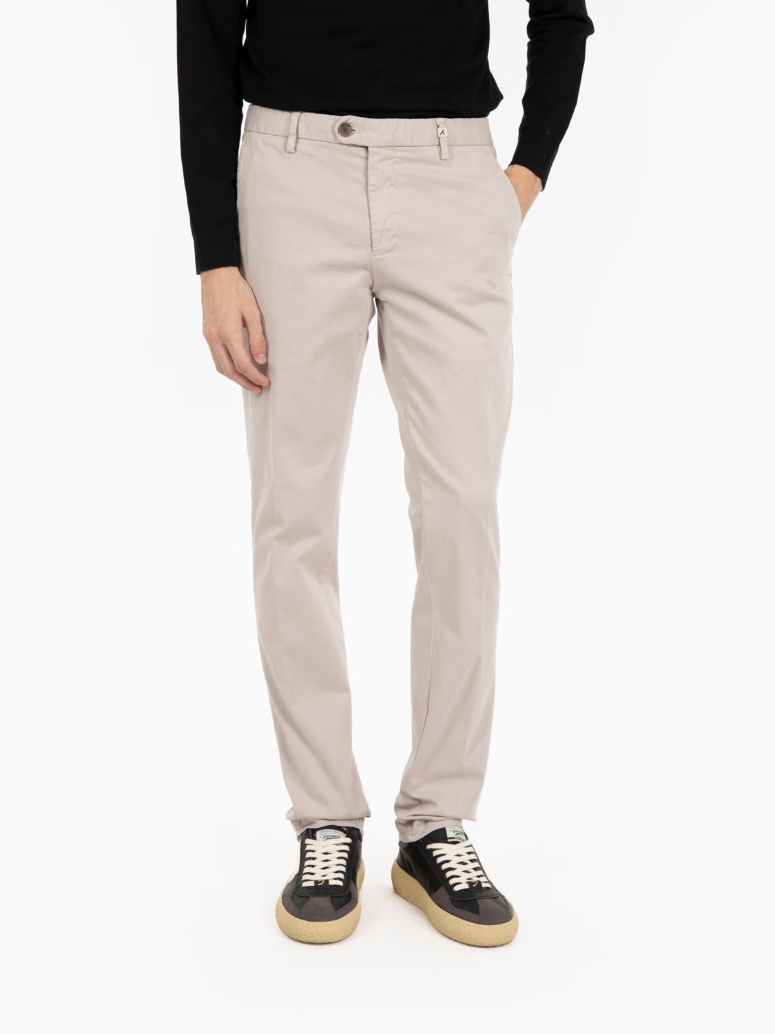 Pantaloni gabardina slim sabbia