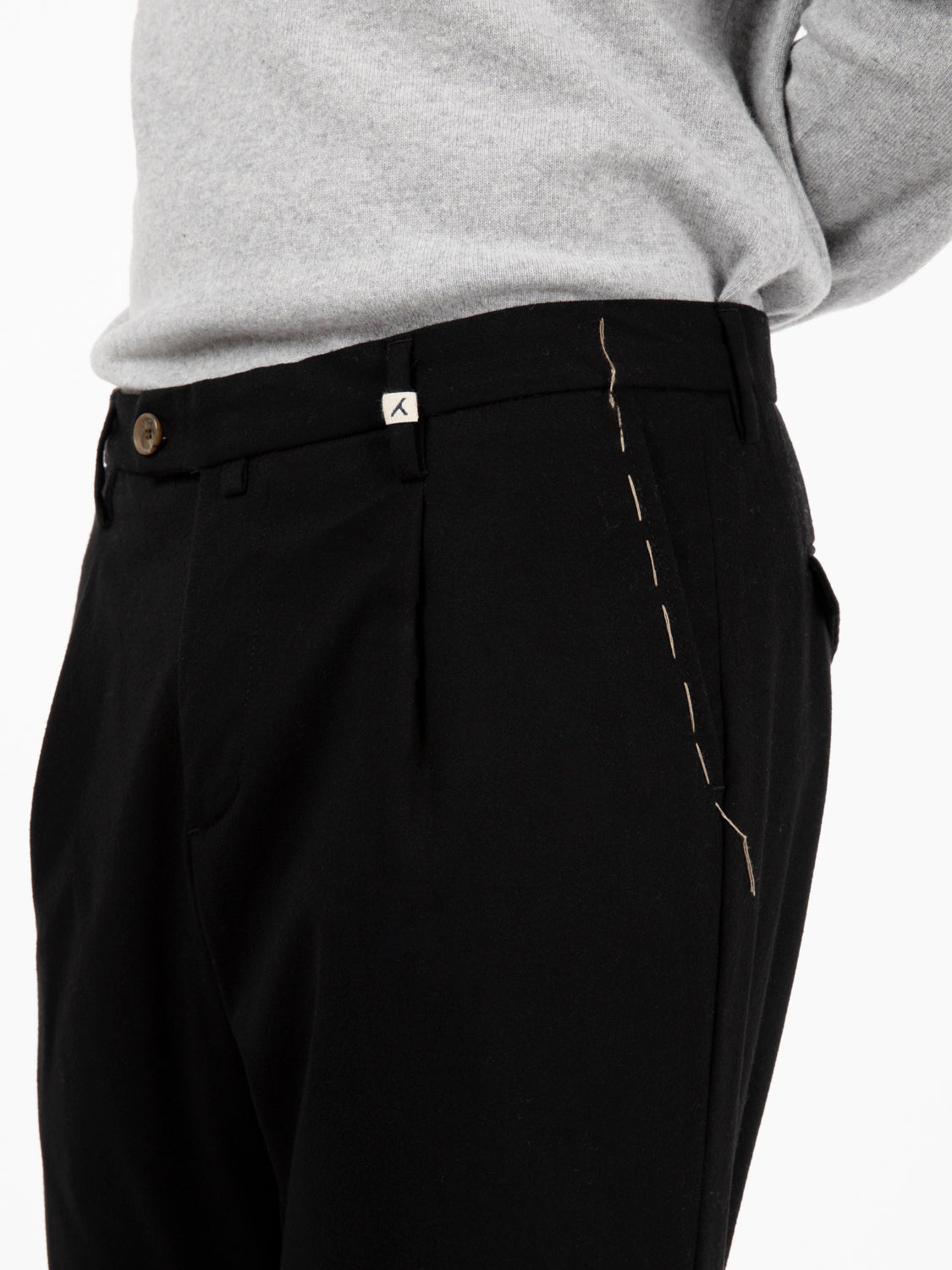 Pantaloni in poliviscosa neri