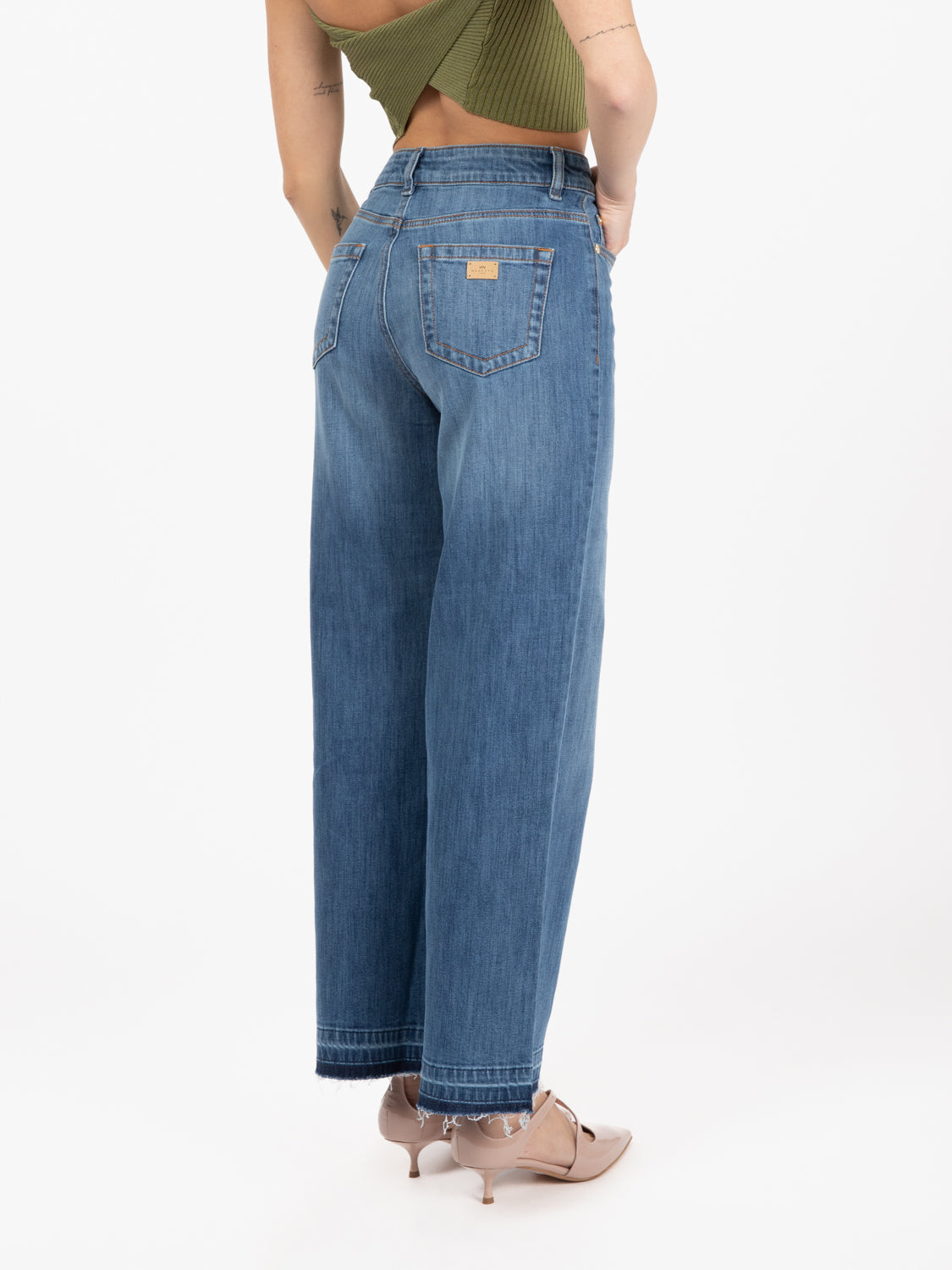Jeans gamba dritta cropped blu medio
