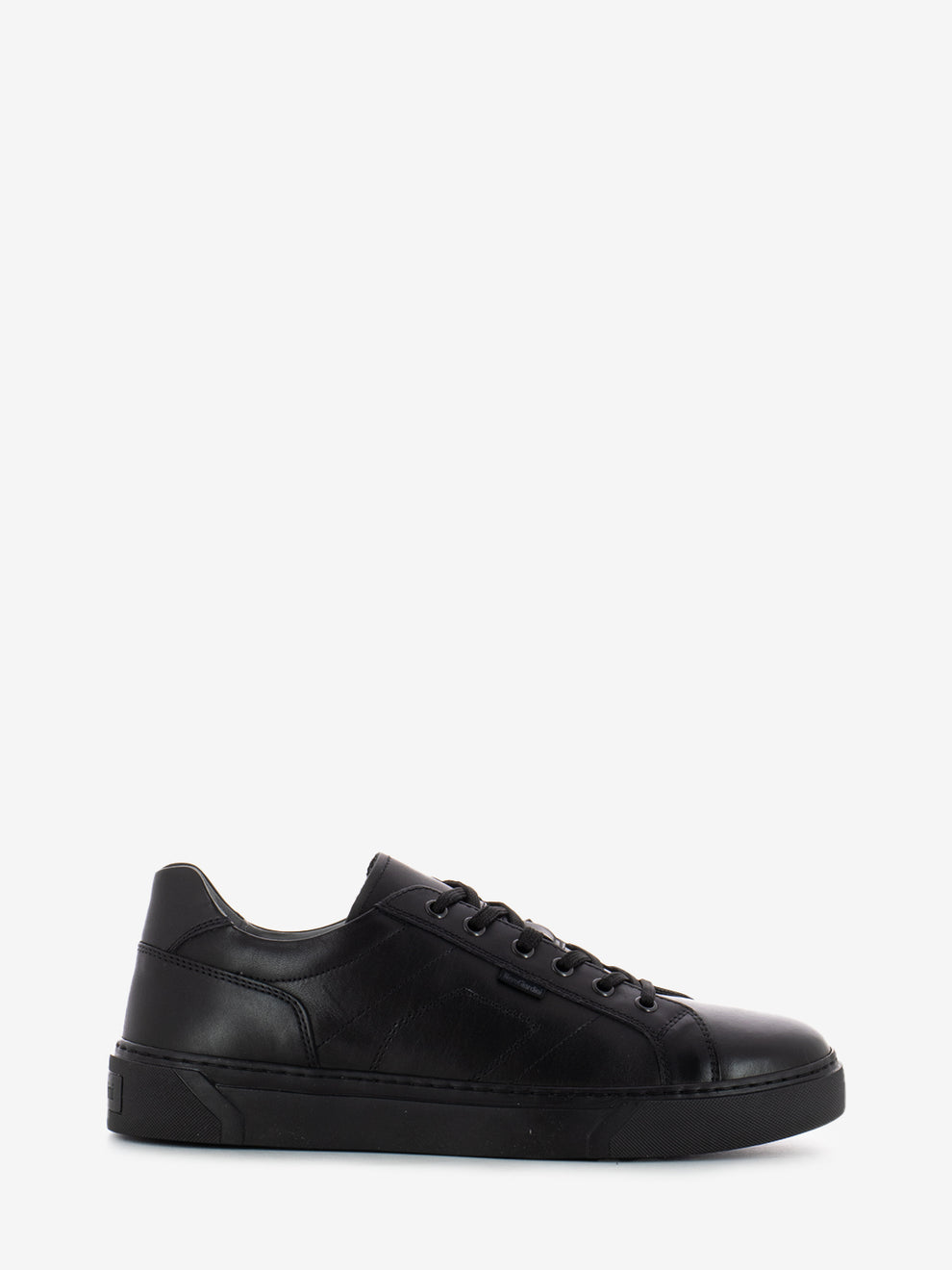 Black Gunto Sneakers