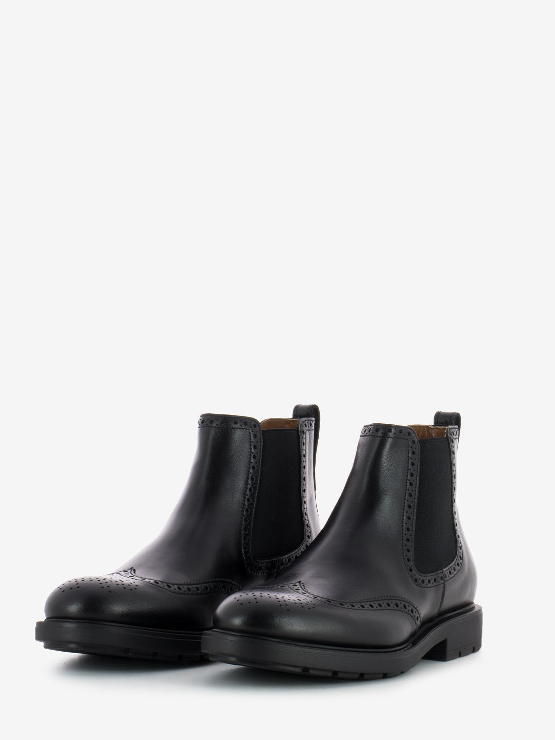 Tronchetto Ilcea con brogue nero