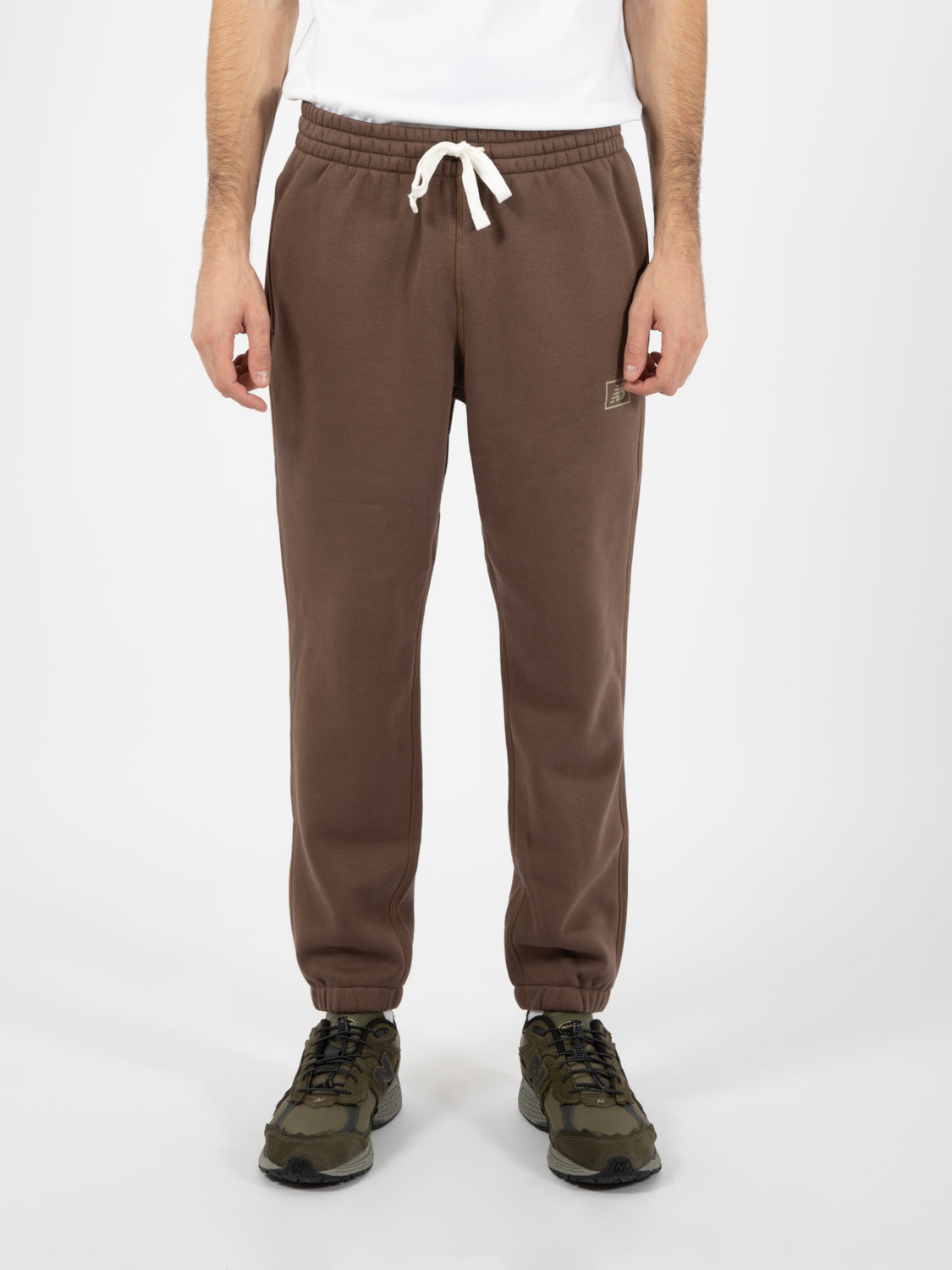Essentials brushed back pant dark mushroom