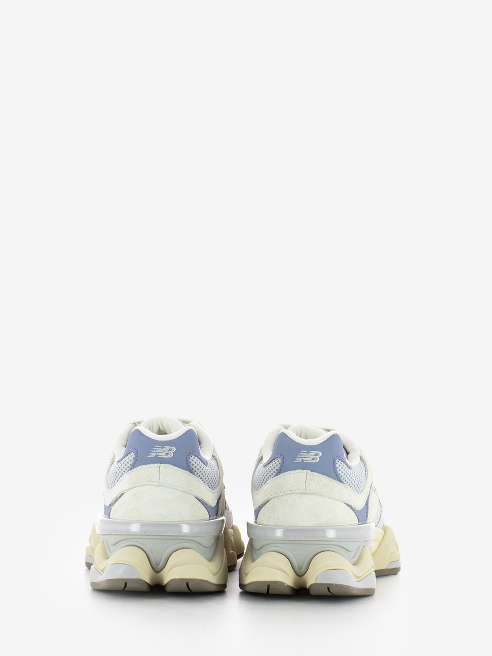 9060 lifestyle leilac / light blue sneakers