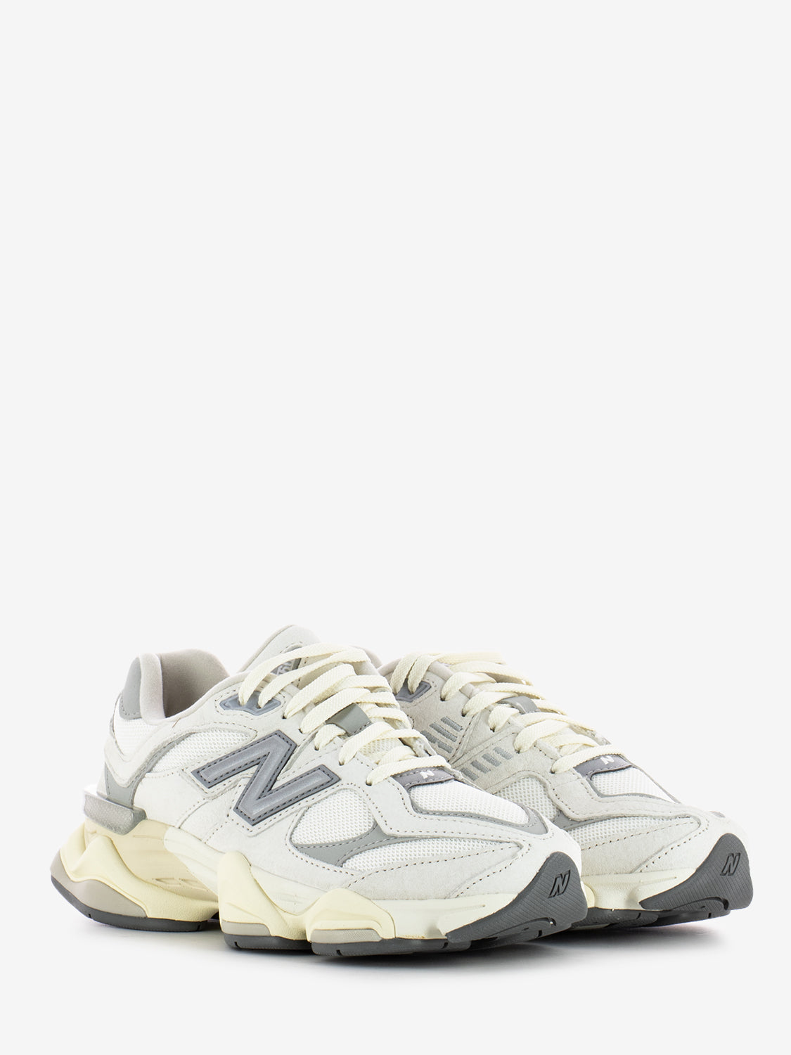 Sneakers 9060 sea salt