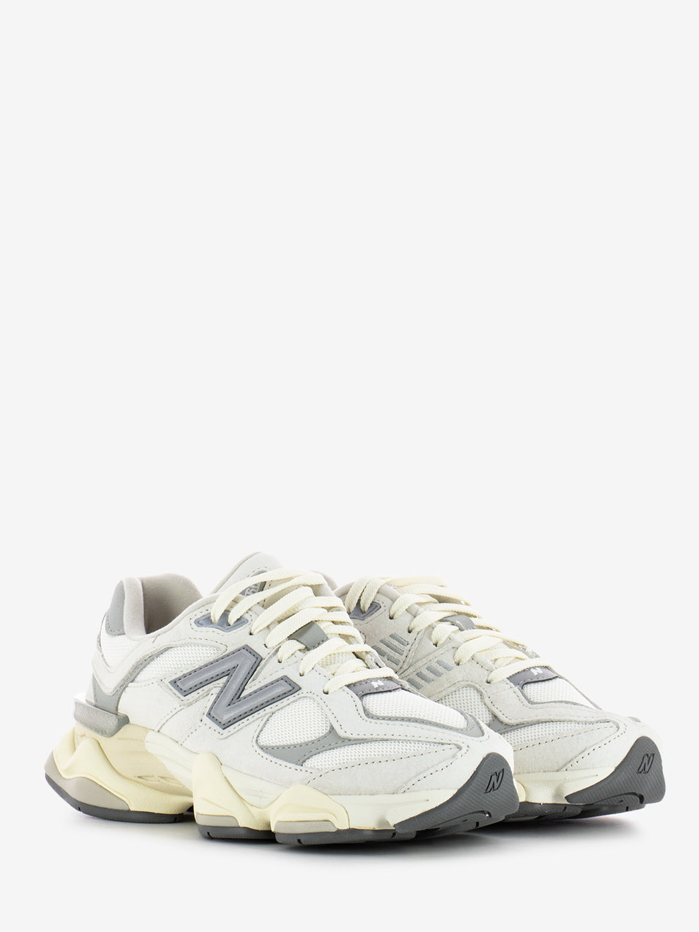 Sneakers 9060 sea salt