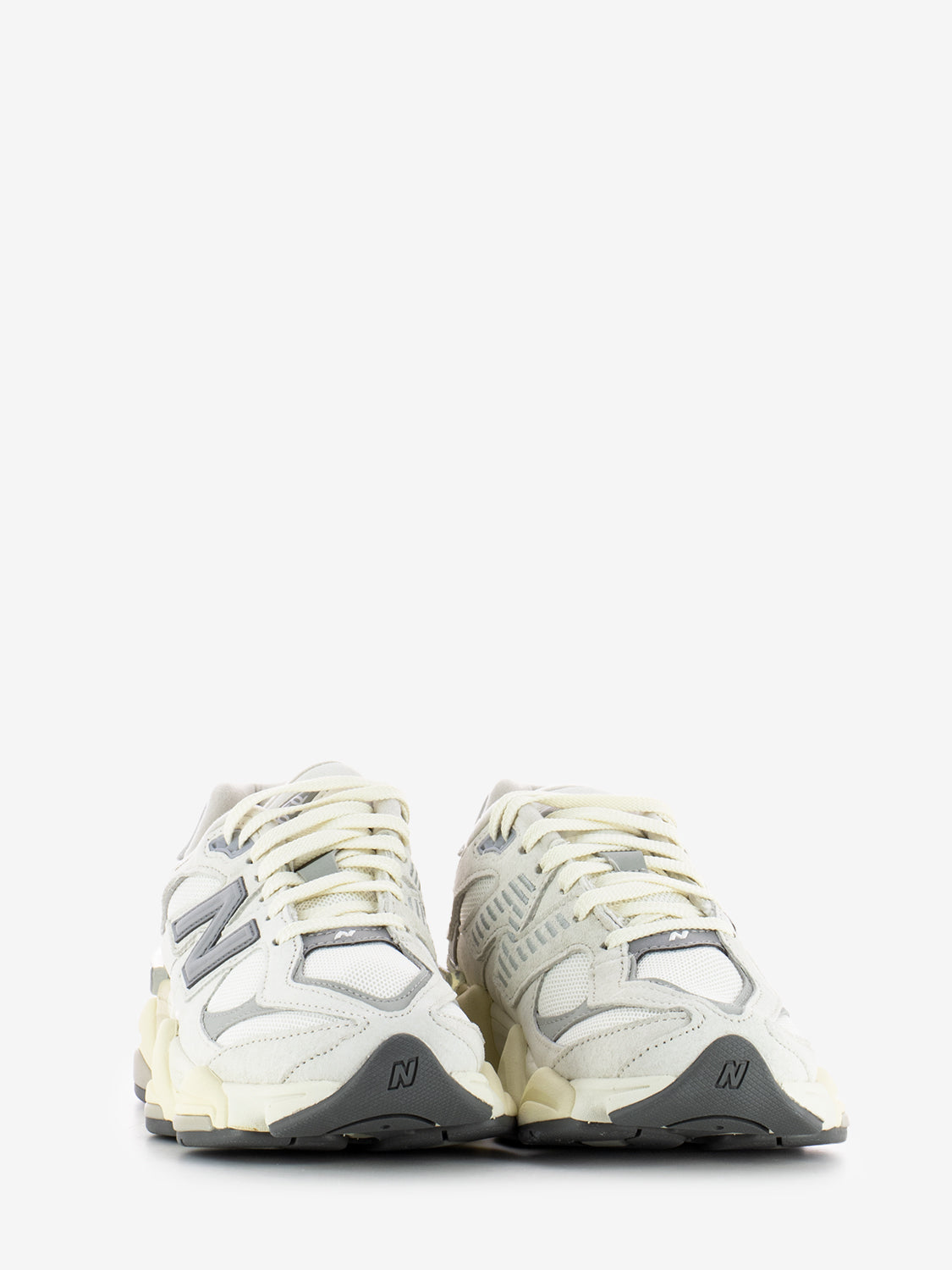 Sneakers 9060 sea salt