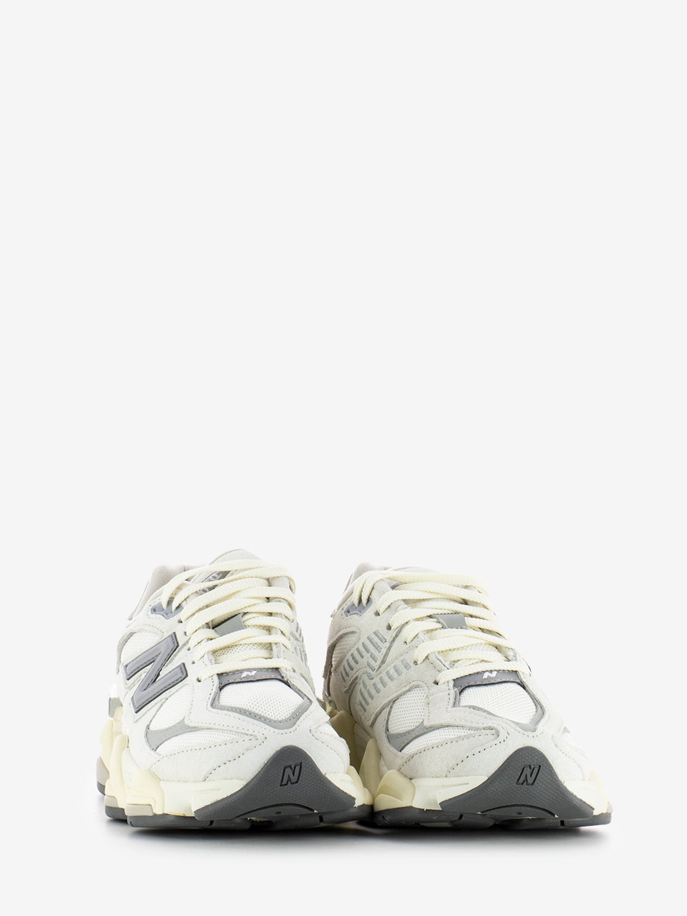 Sneakers 9060 sea salt
