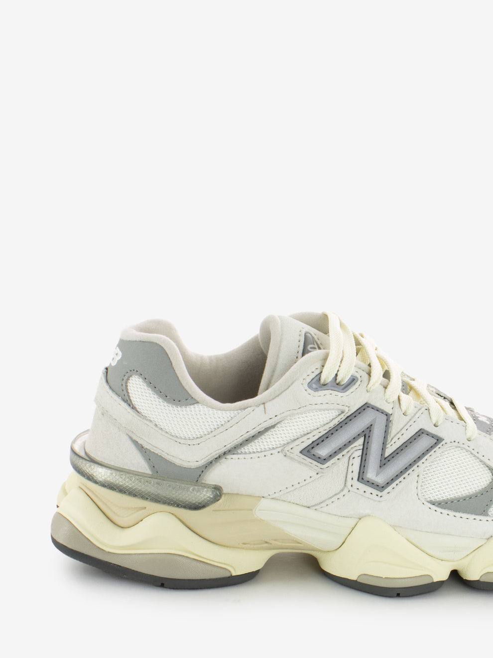 Sneakers 9060 sea salt