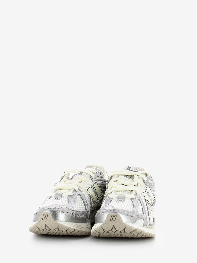 NEW BALANCE - Sneakers Lifestyle 1906 silver metallic / off white