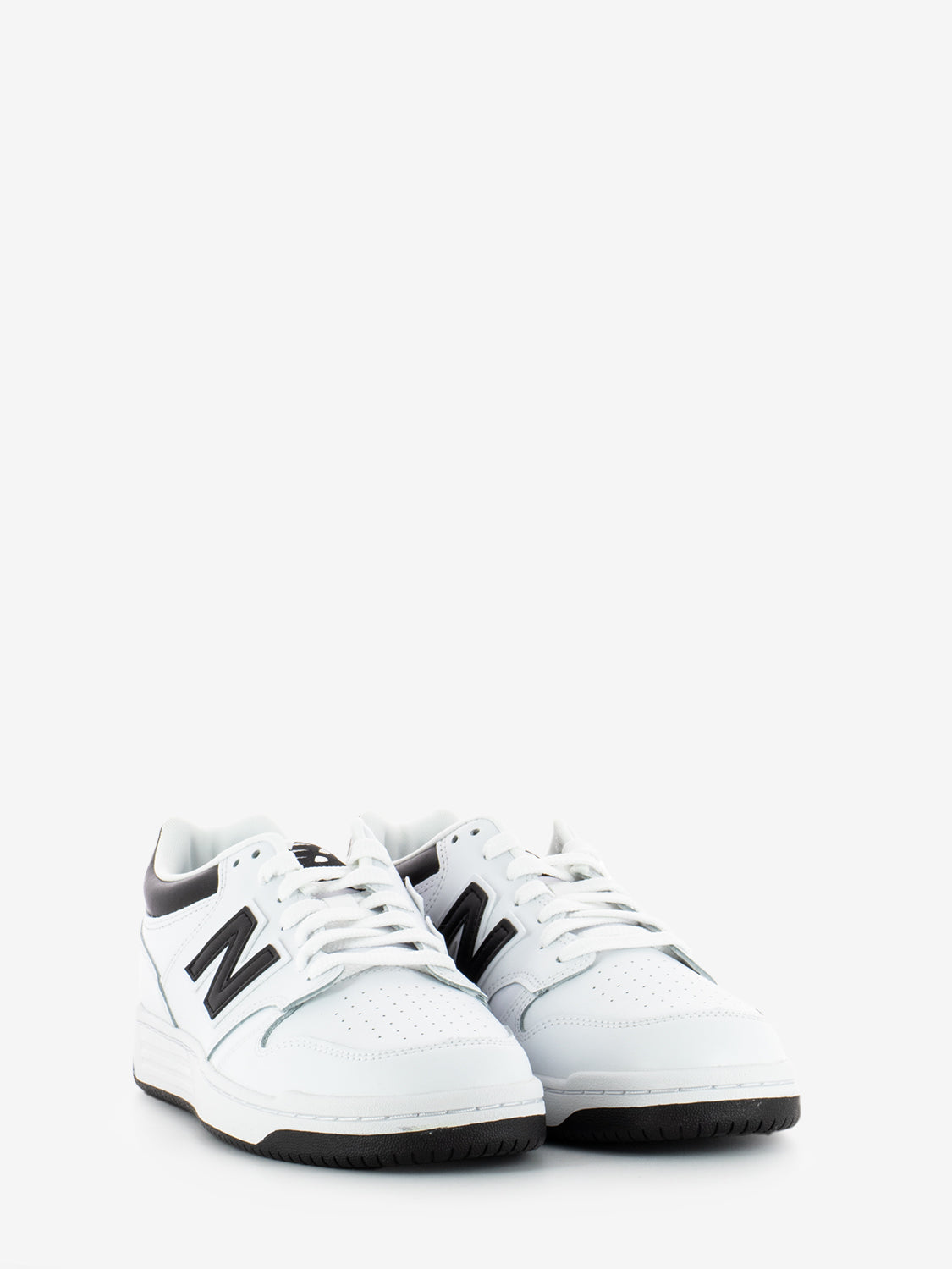 Lifestyle 480 white / black sneakers