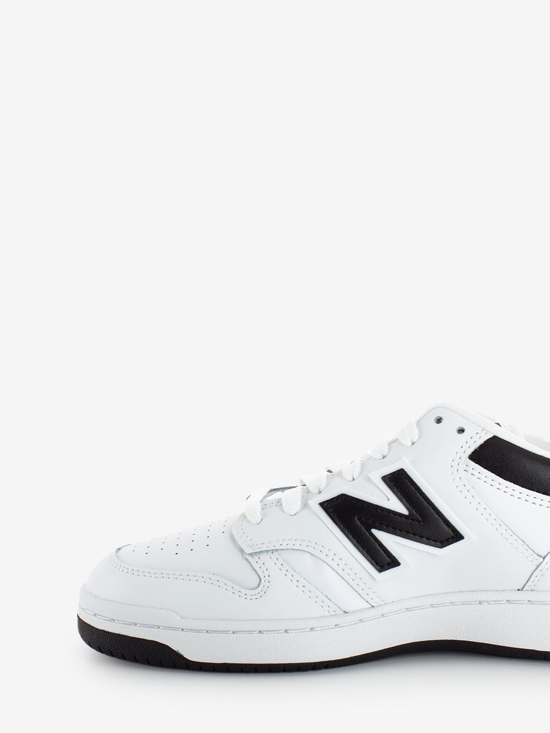 Lifestyle 480 white / black sneakers