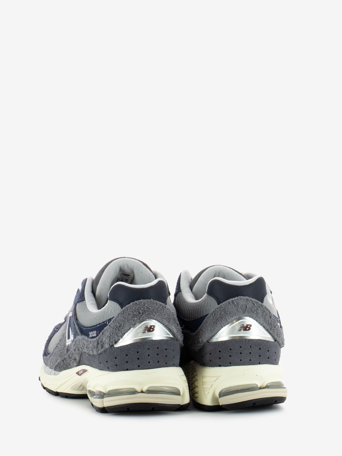 M2002R gray / blue lifestyle sneakers
