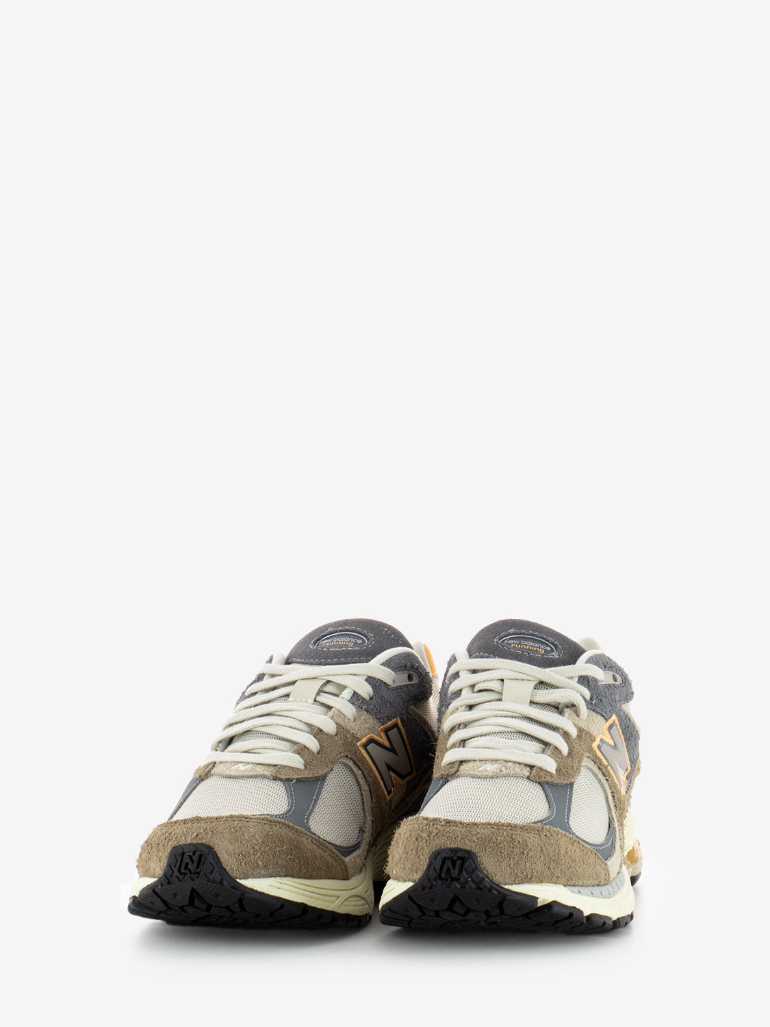 M2002R tan / green lifestyle sneakers