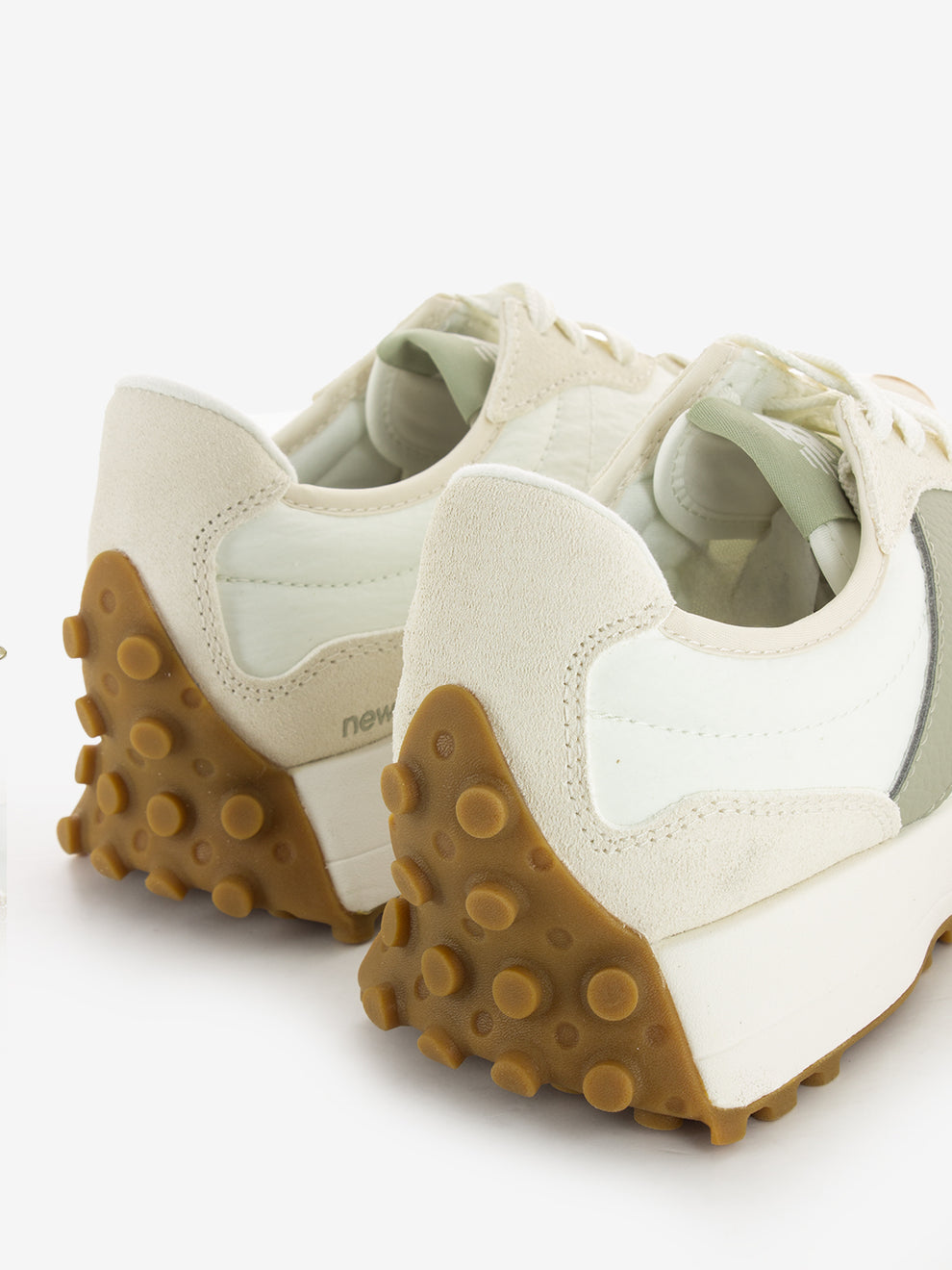 Lifetsyle 327 off white / linen tan sneakers