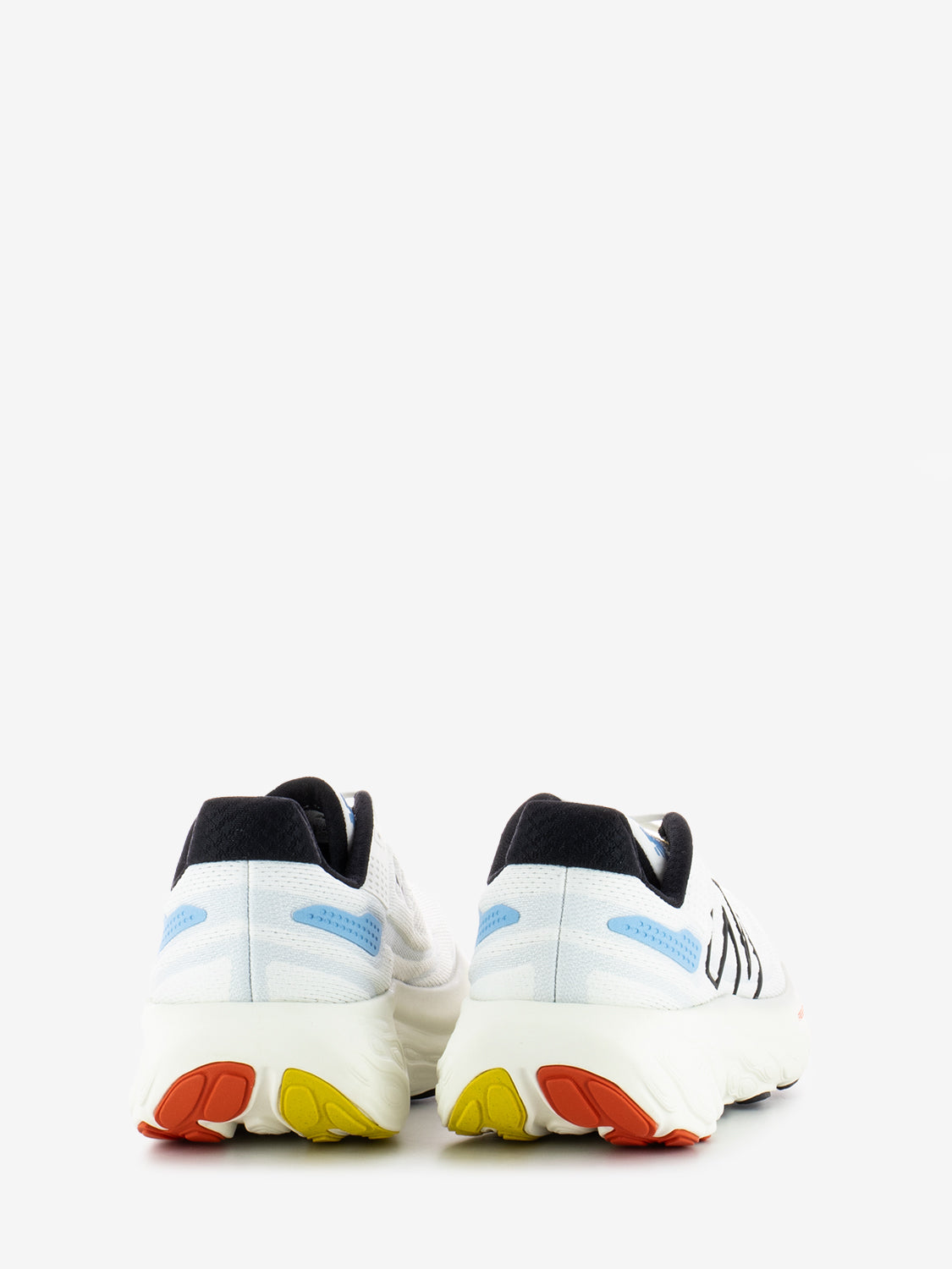 M fresh foam X 1080 V13 white sneakers