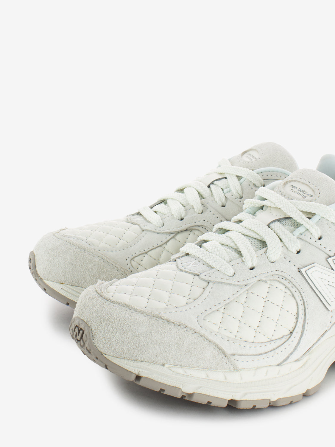 Sneakers Tier 1 M2002RPD off white