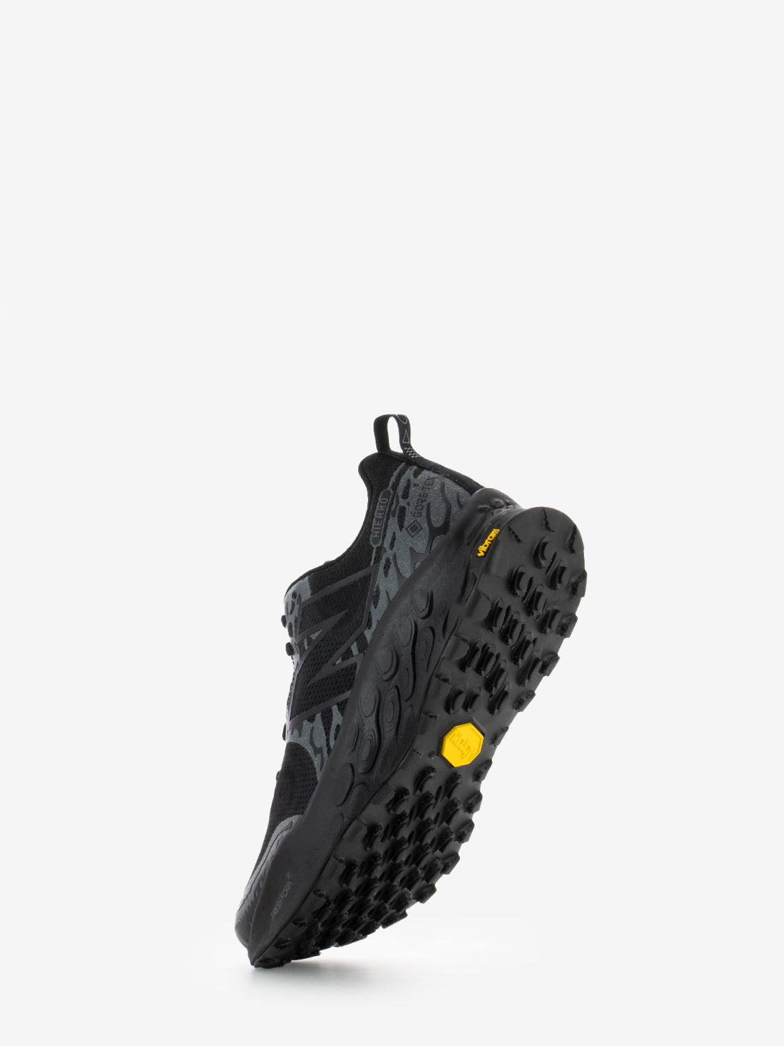 Trail sneakers M Thiga 8 textile black