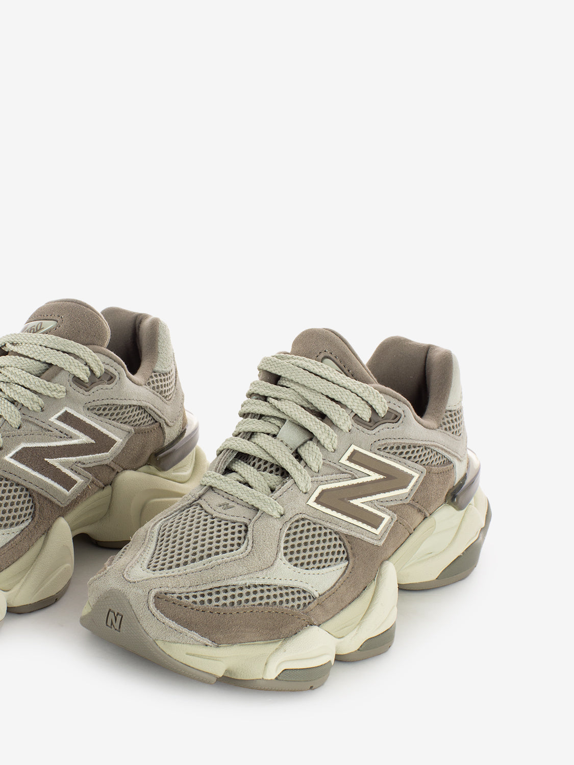 LIFESTYLE SHOE TIER 1 MUSHROOM U9060ERC