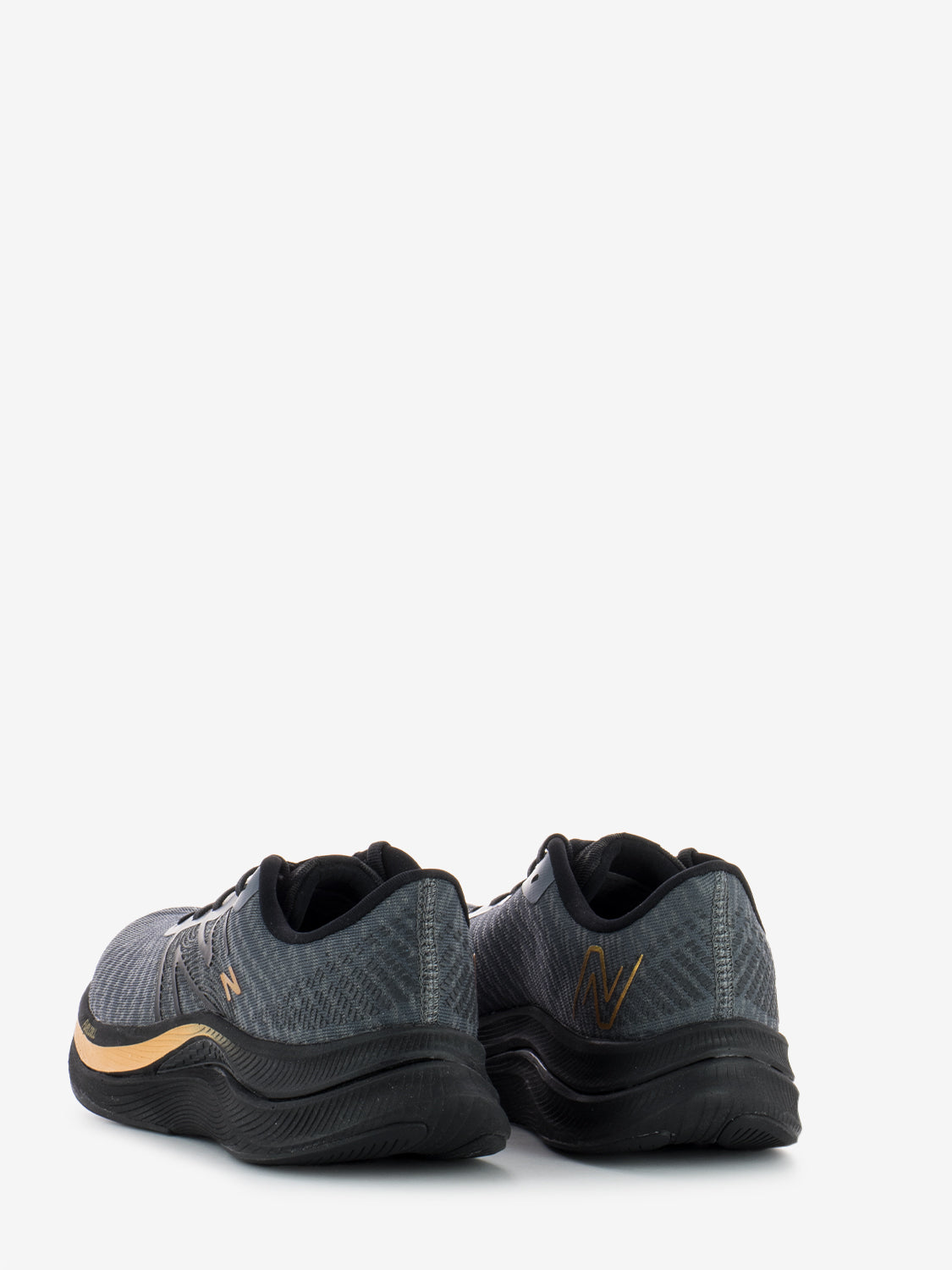 W Running FuelCell Propel V4 graphite / black / copper metallic